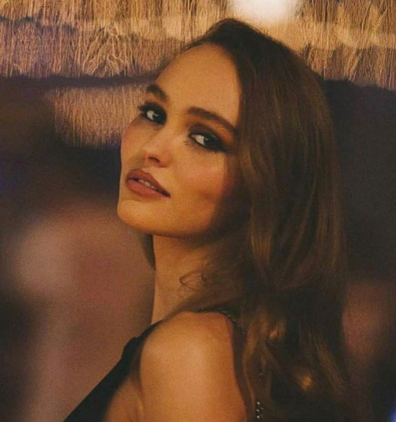 21 Most Beautiful Models Under 25 In 2023 Hood MWR