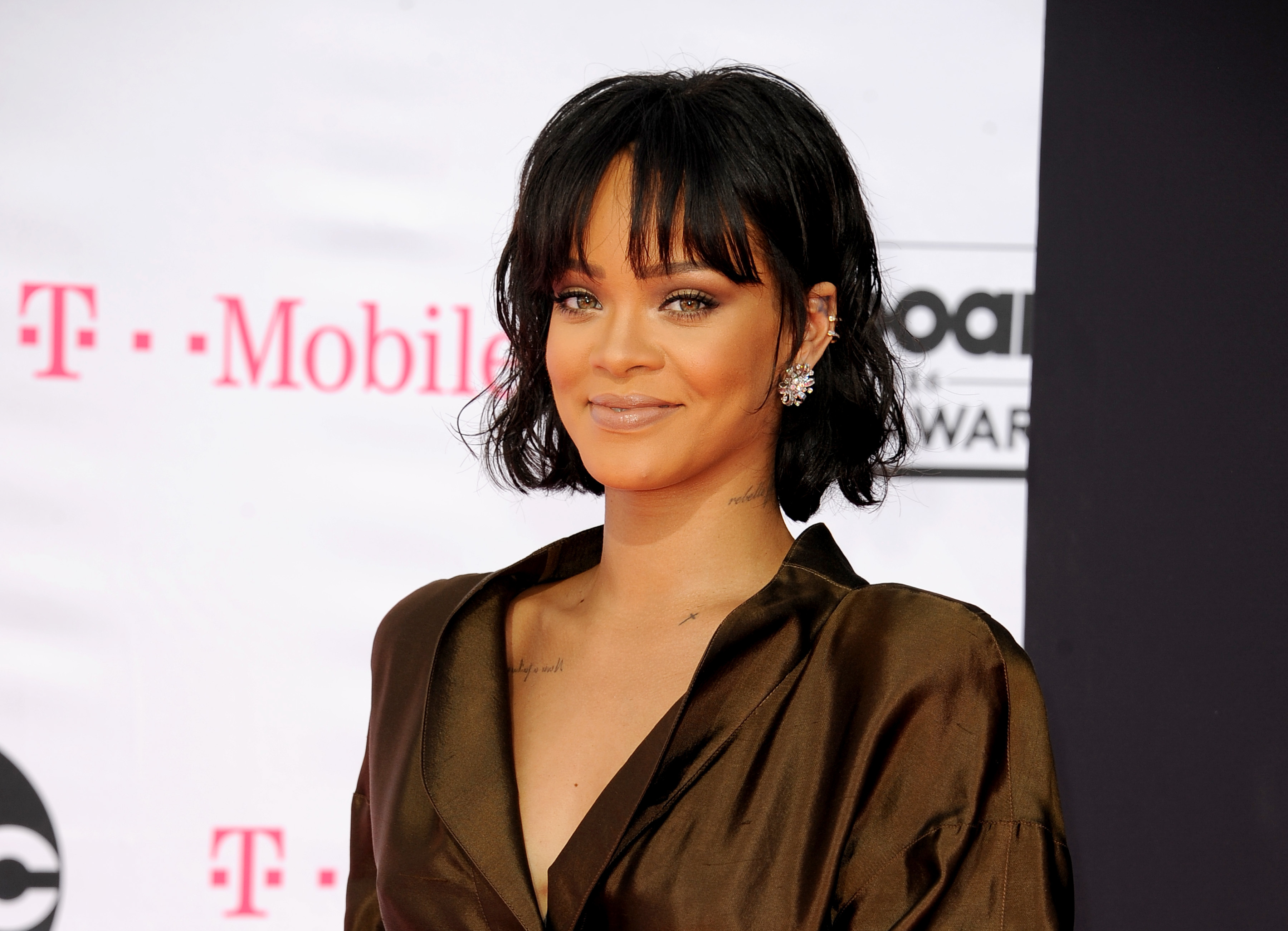 Top 21 Beautiful Female Celebrities With Short Hair - Hood MWR Top 21 Beautiful Female Celebrities With Short Hair - Hood MWR