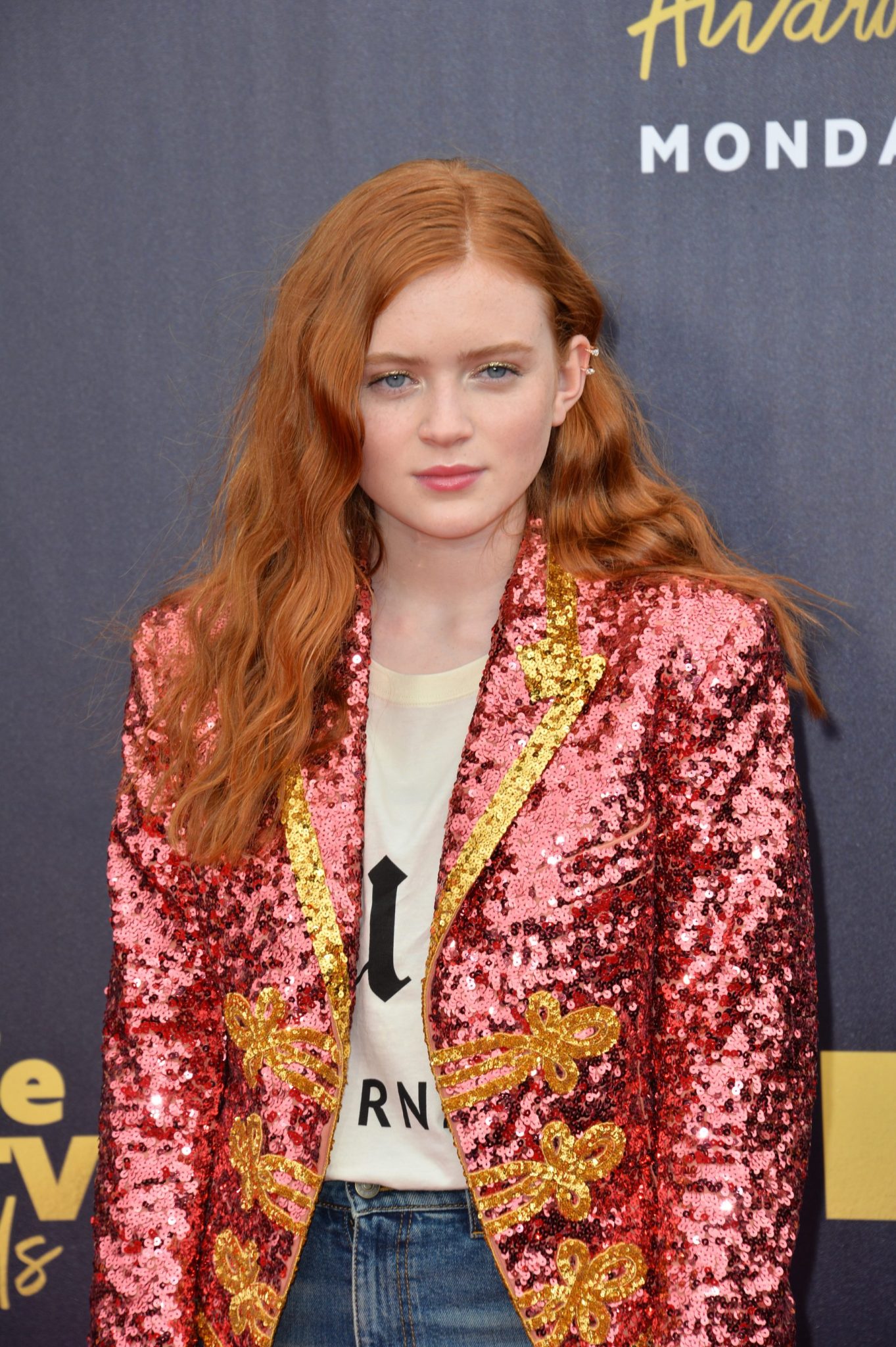 Top 19 Famous Young Actresses Under 25 - Hood MWR