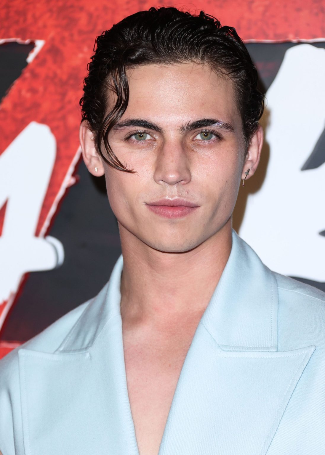 Top 20 Best Young Actors Under 25 Years Old Hood MWR