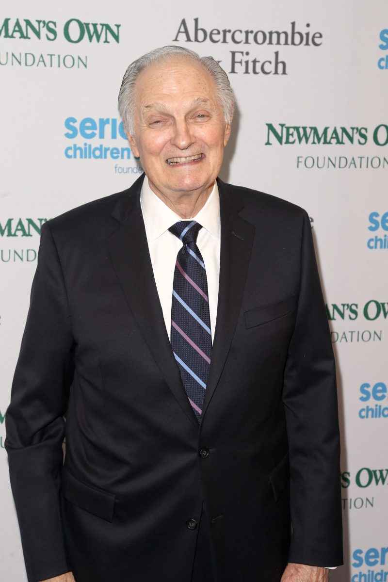 20 Living Actors Over The Age of 80 - Hood MWR