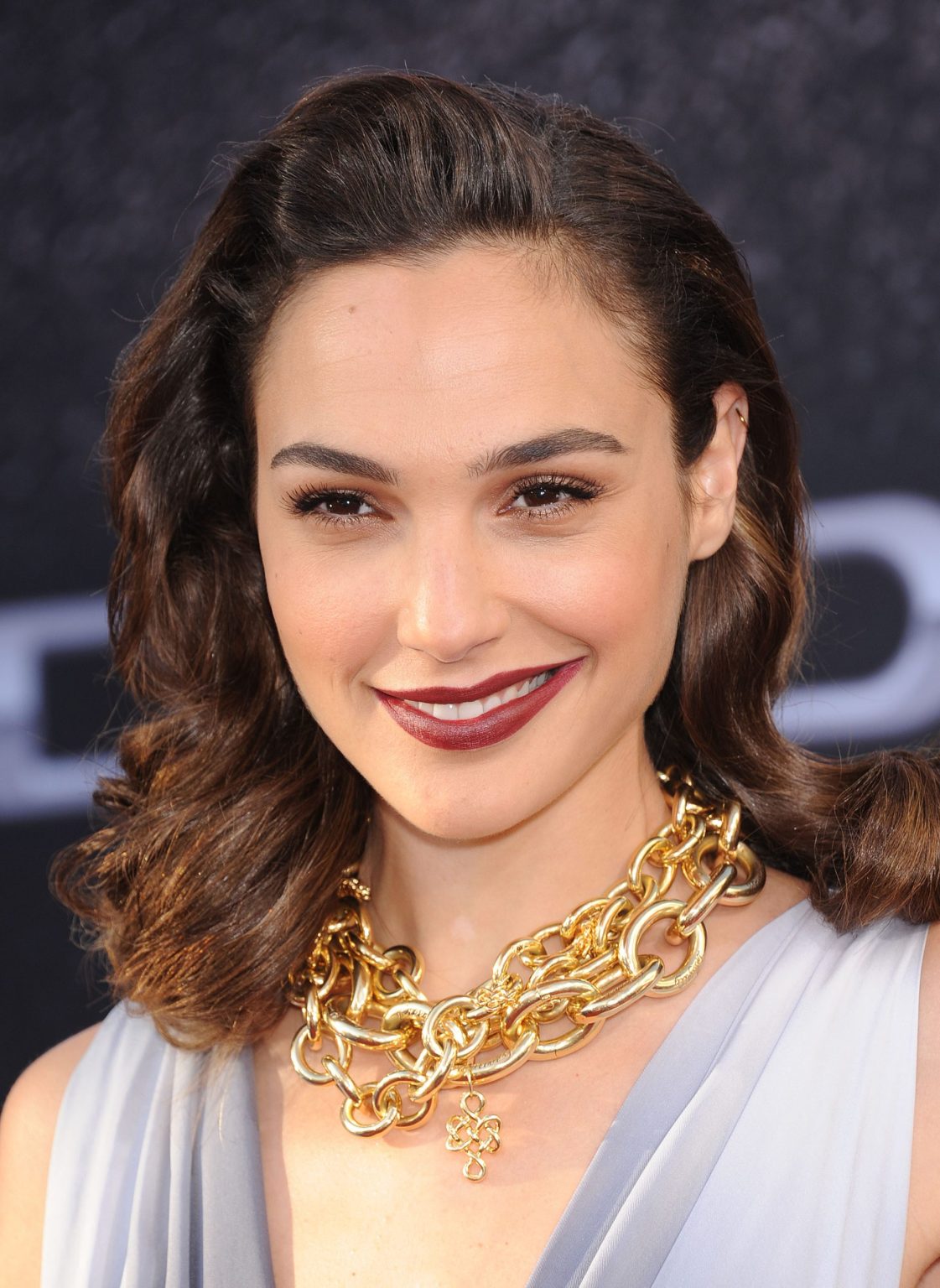 51 Most Beautiful Brunette Women - Hood MWR