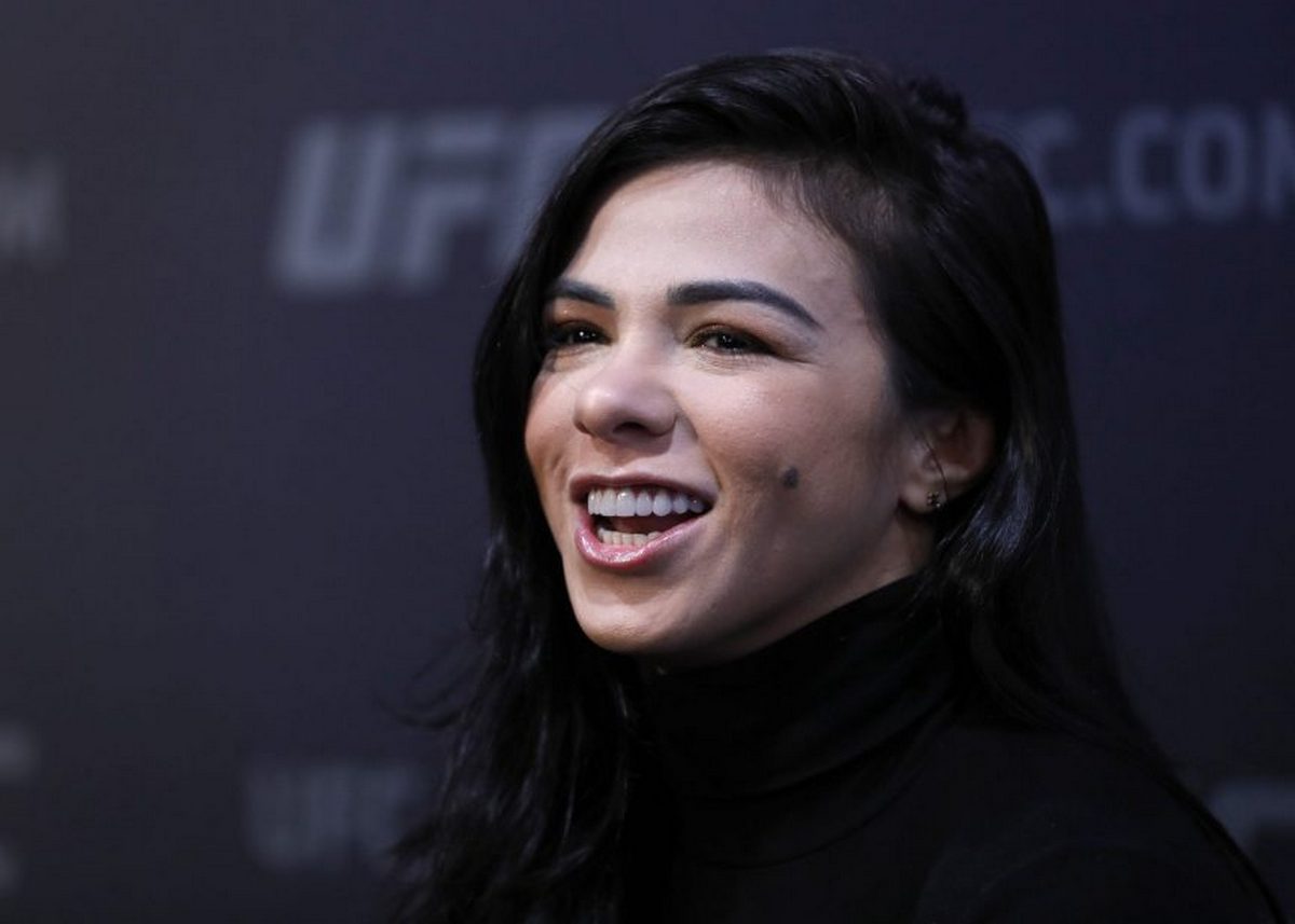 Claudia Gadelha