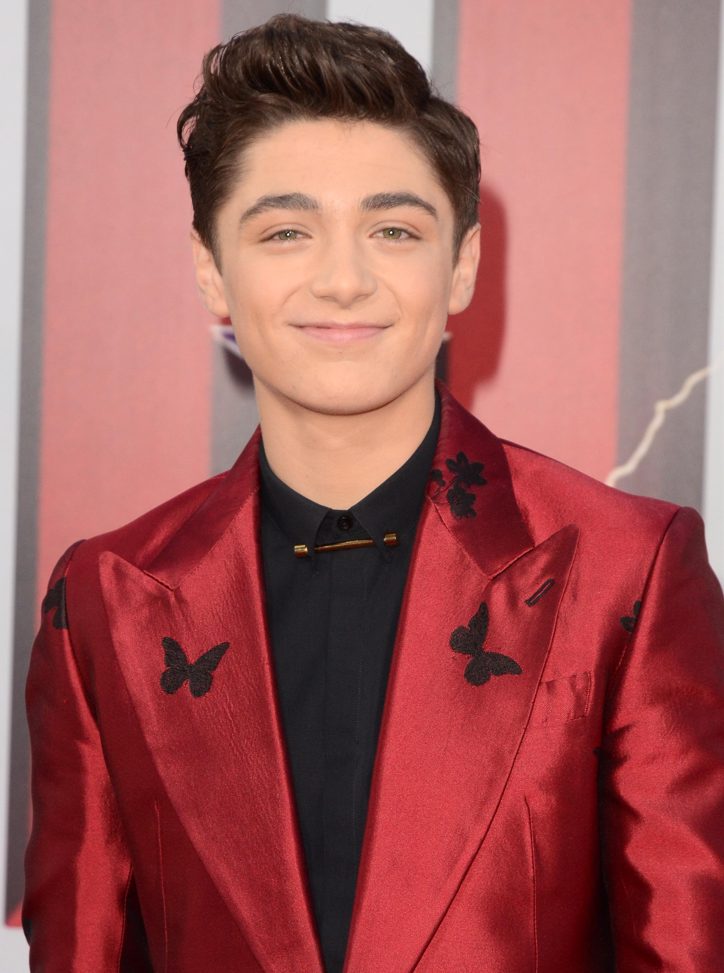 50 Most Handsome Teenage Actors - Hood MWR