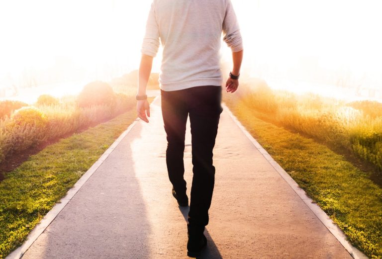 How far can you walk in a single day hood mwr