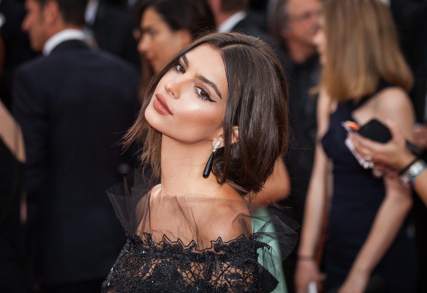 Emily Ratajkowski