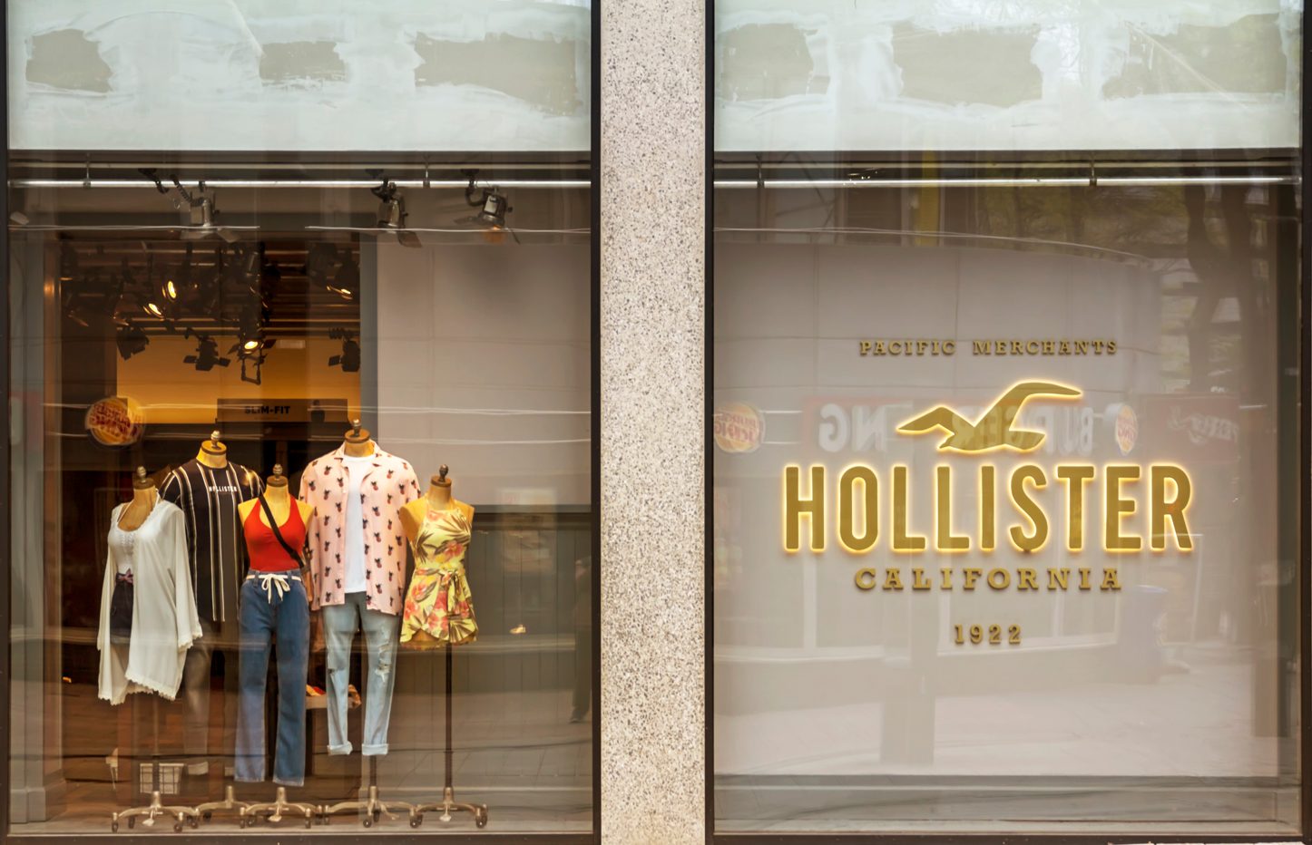 Hollister Brand Store
