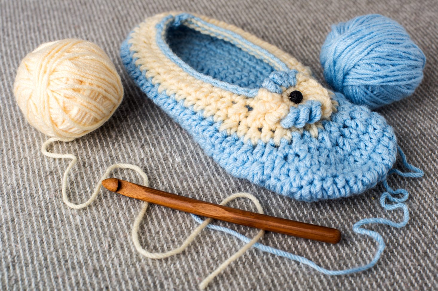 Inline Crochet Hooks