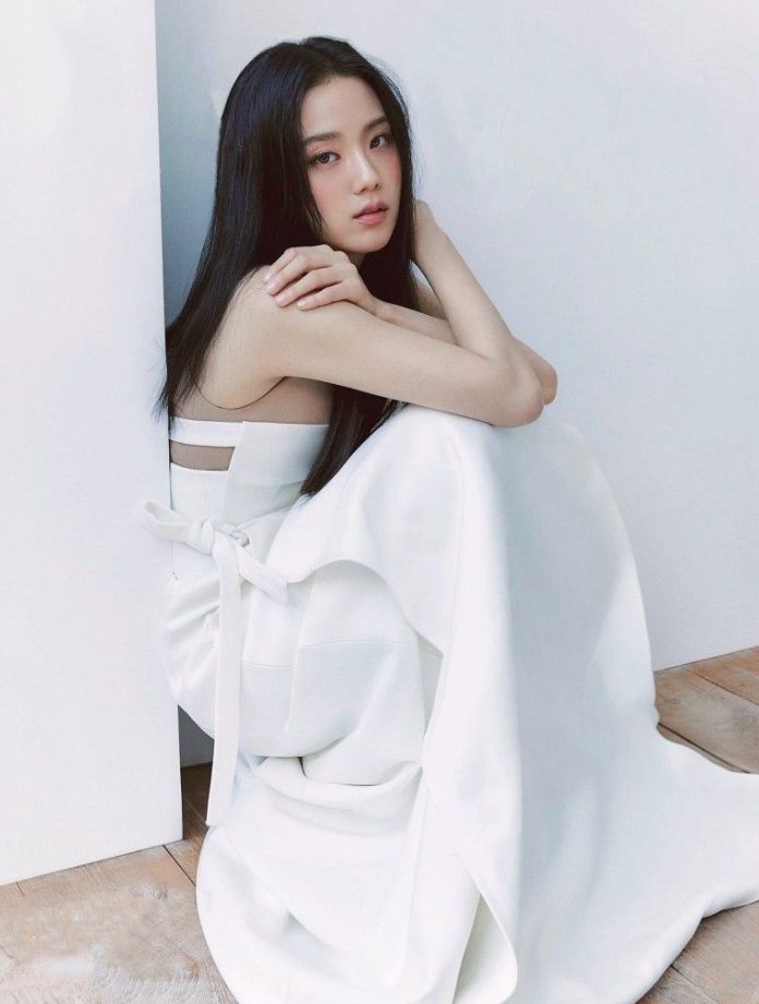 Kim Ji-soo via Fanpage