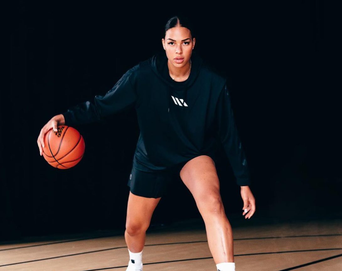 Liz Cambage