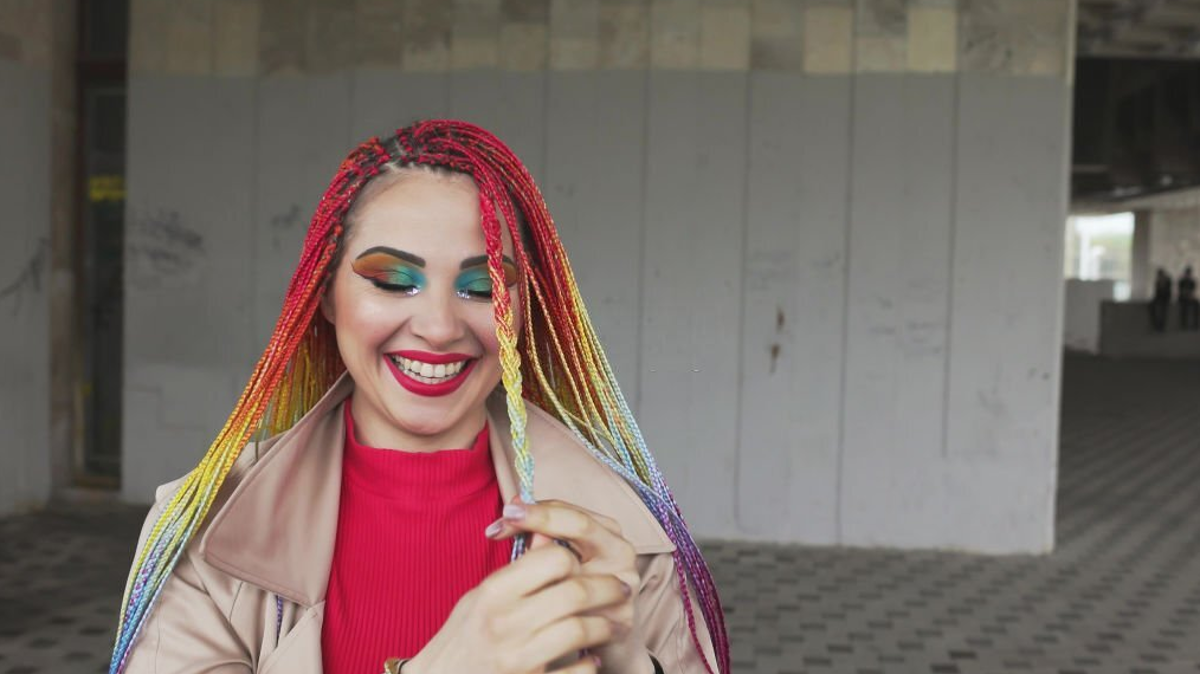 Multi-colored African Braids
