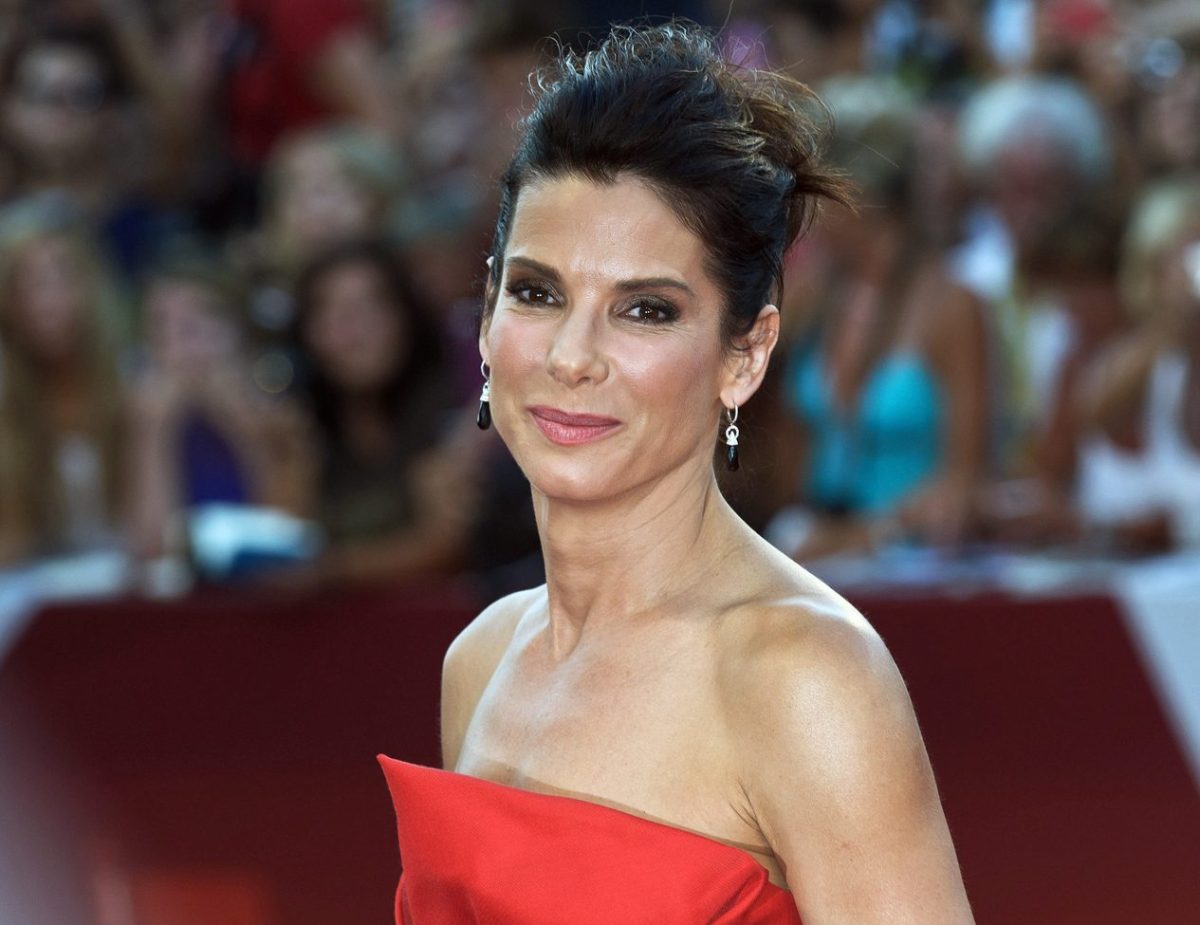 Top 50 Most Popular Actors Over 40 - Hood MWR