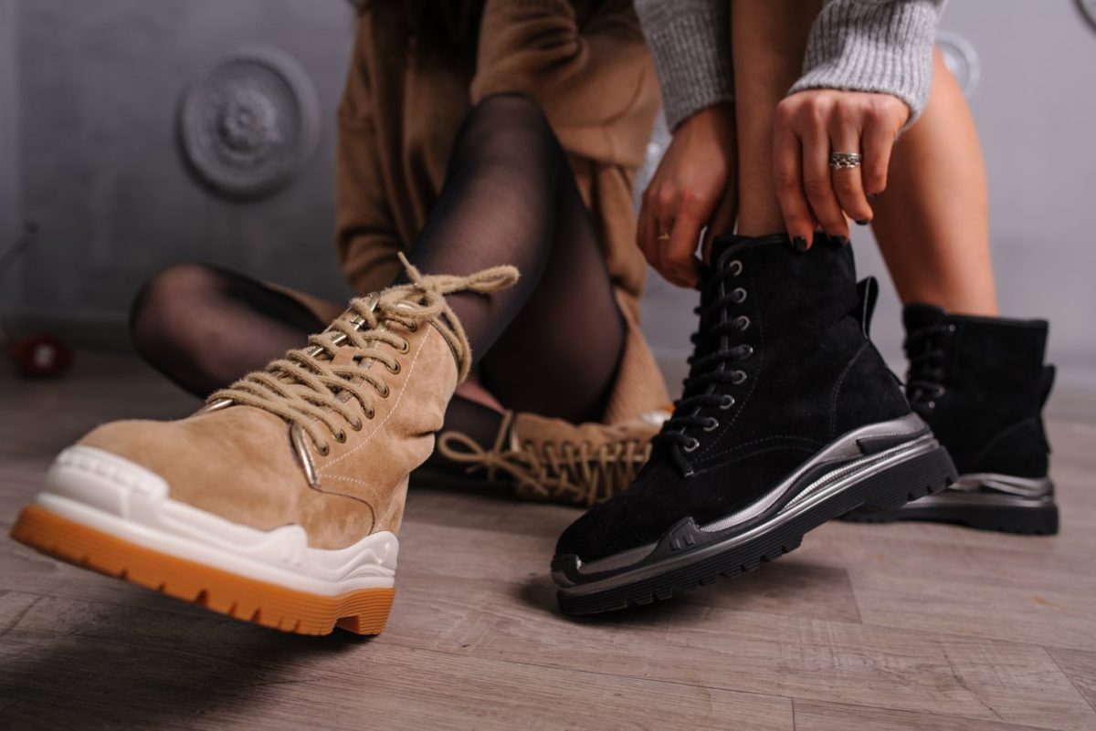 mens 7.5 shoe to women's
