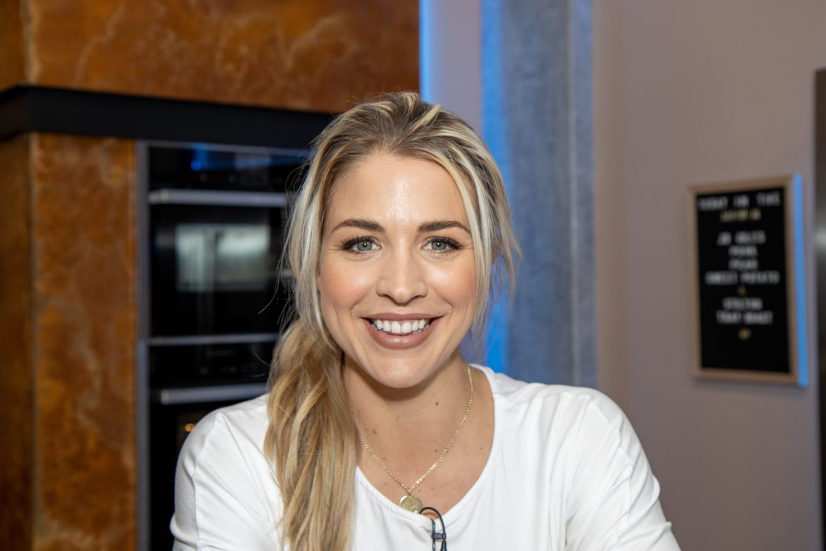 50 British Female Celebrities: Famous UK People