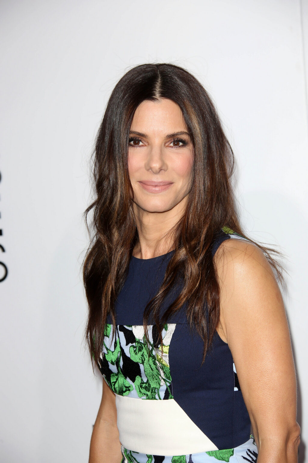 50 Famous Aged Celebrities Who Are Over 57 - Hood MWR