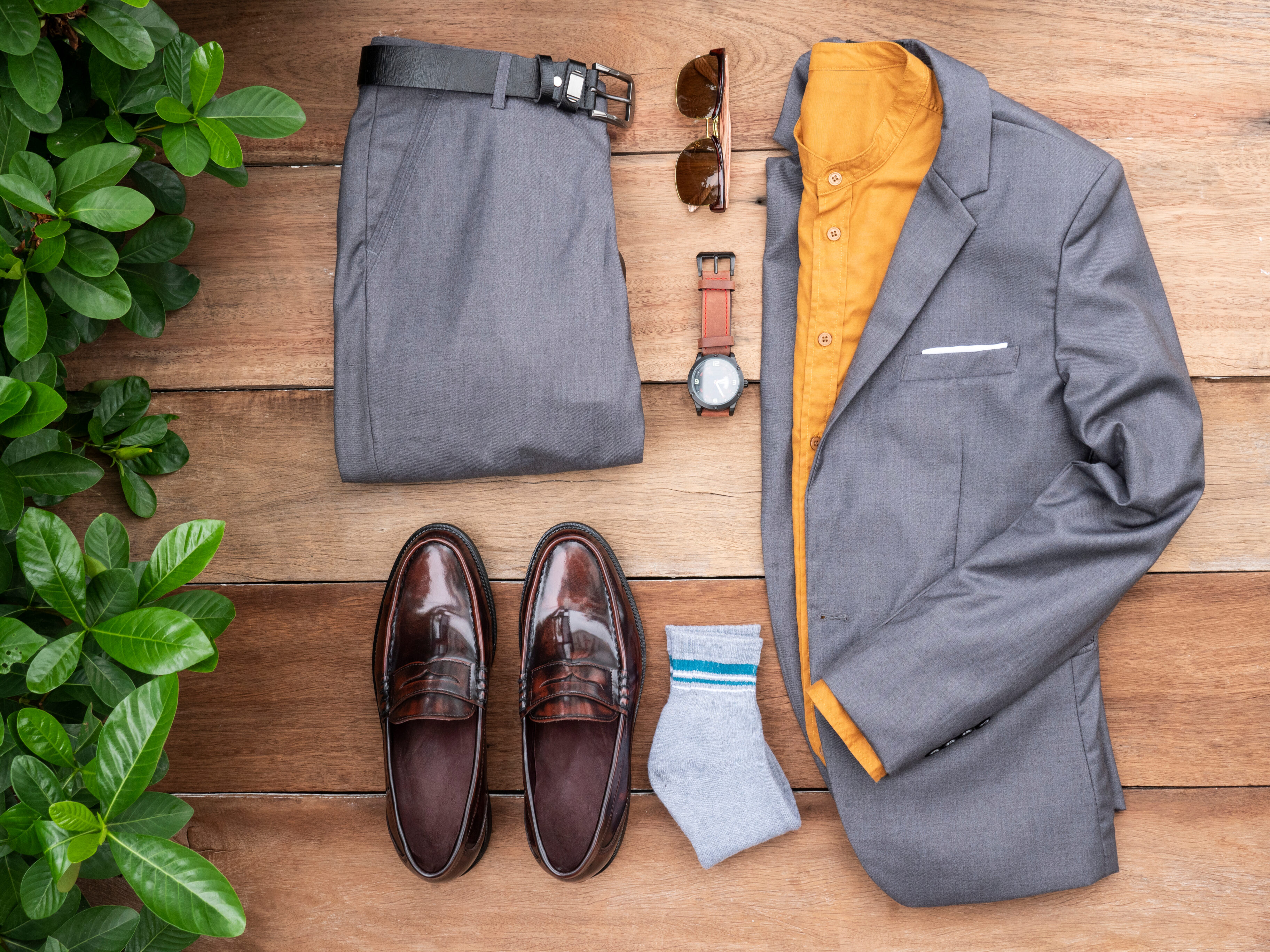 Yellow Shirt And Gray Pants For Men