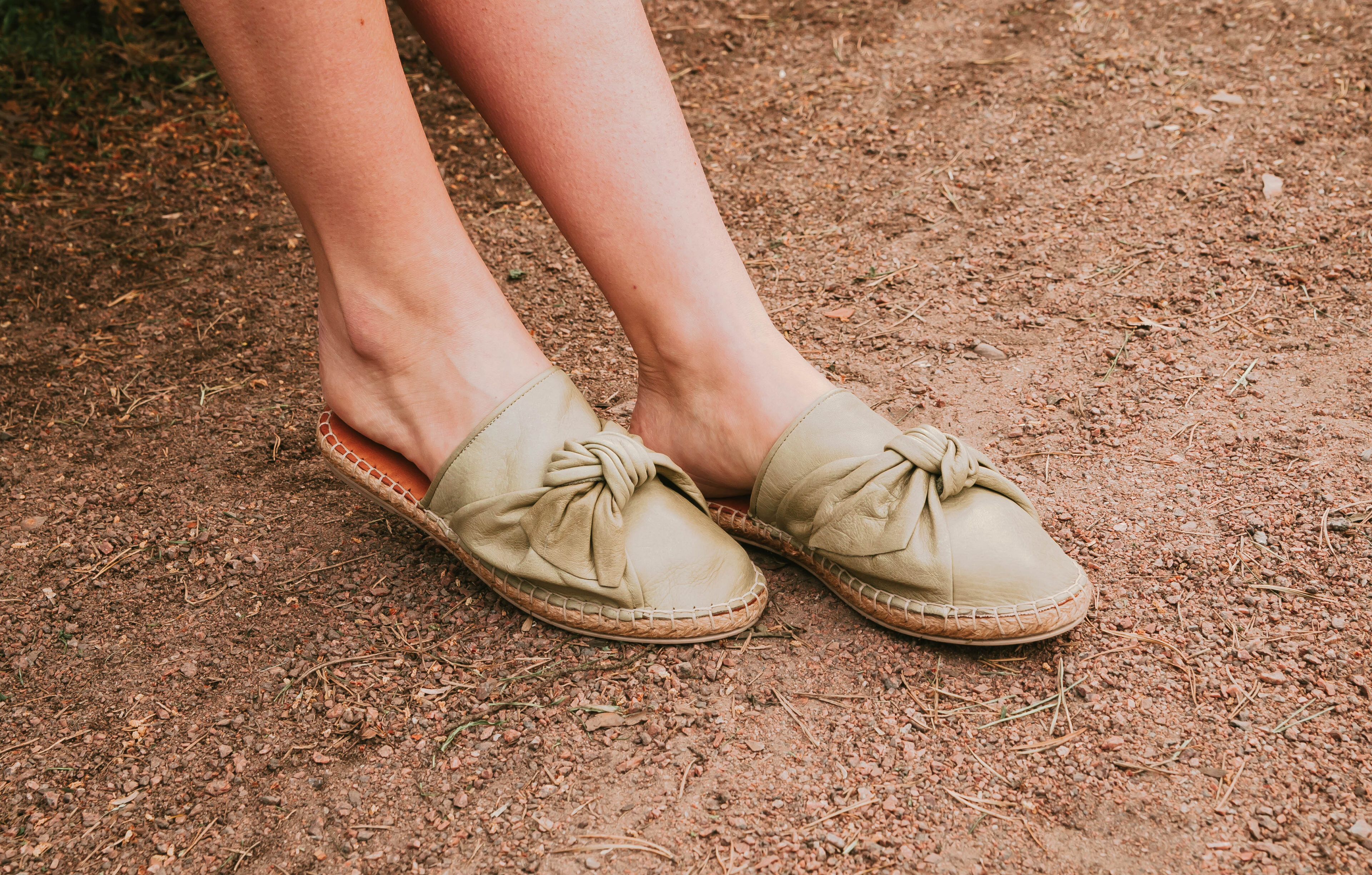 Beige Leather Heel with an Open Heel