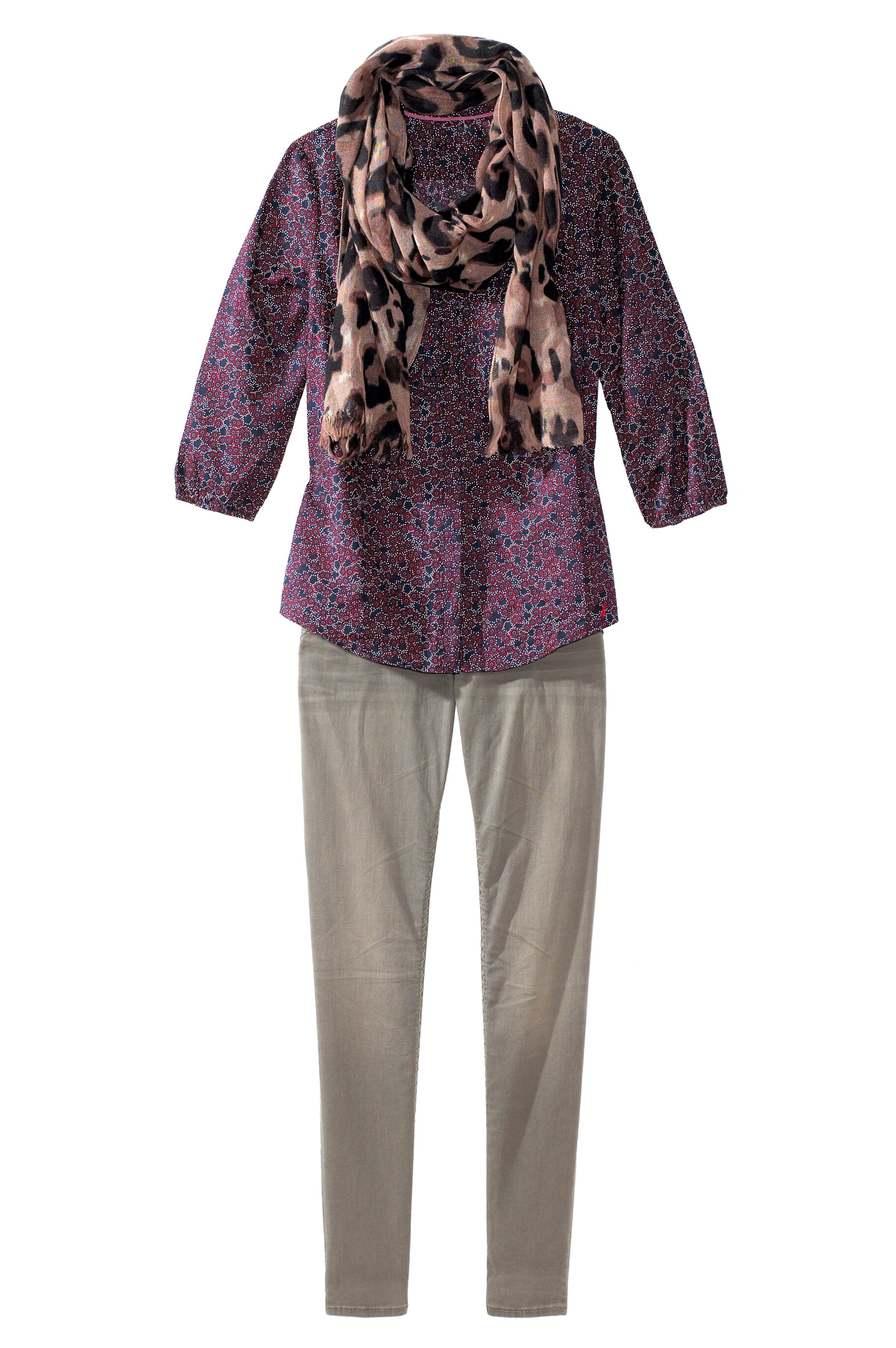 Khakis Pants With Platform Loafers