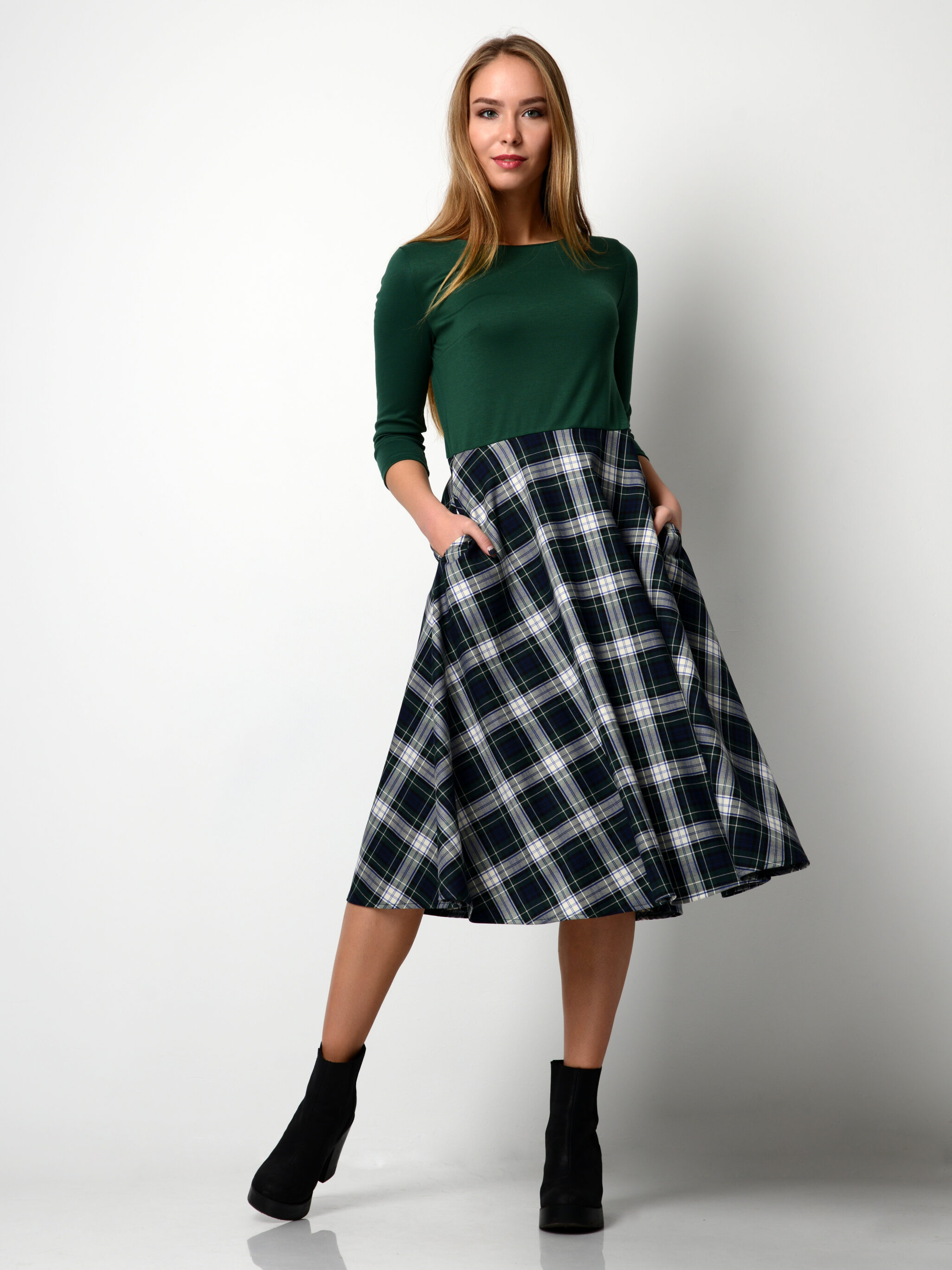 Long-Sleeve T-Shirt And Plaid Skirt