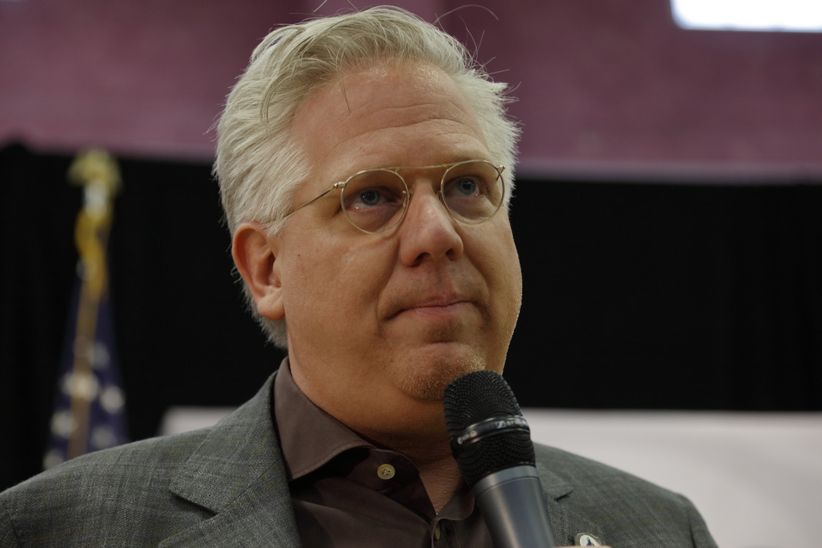  Glenn Beck