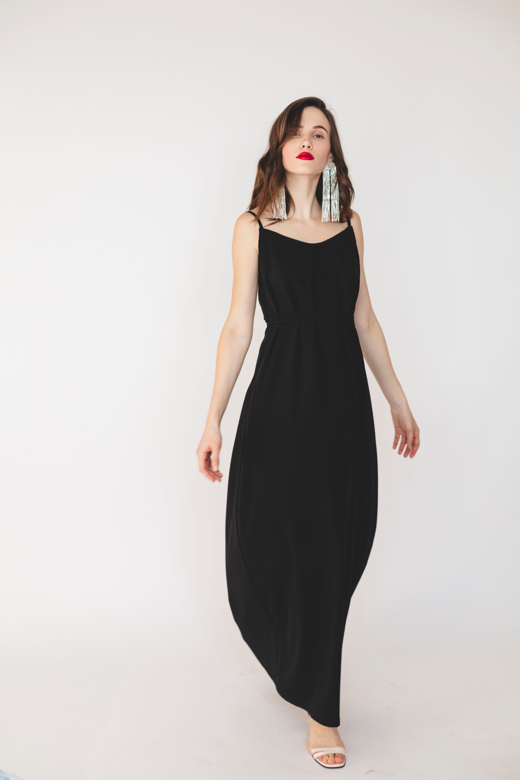 2-wire Black Dress