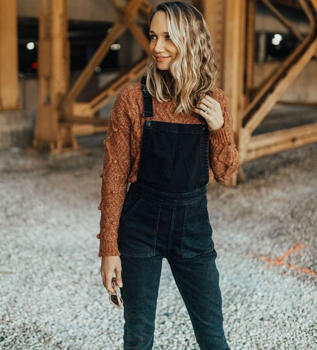 Pom Cardigan With Black Overalls