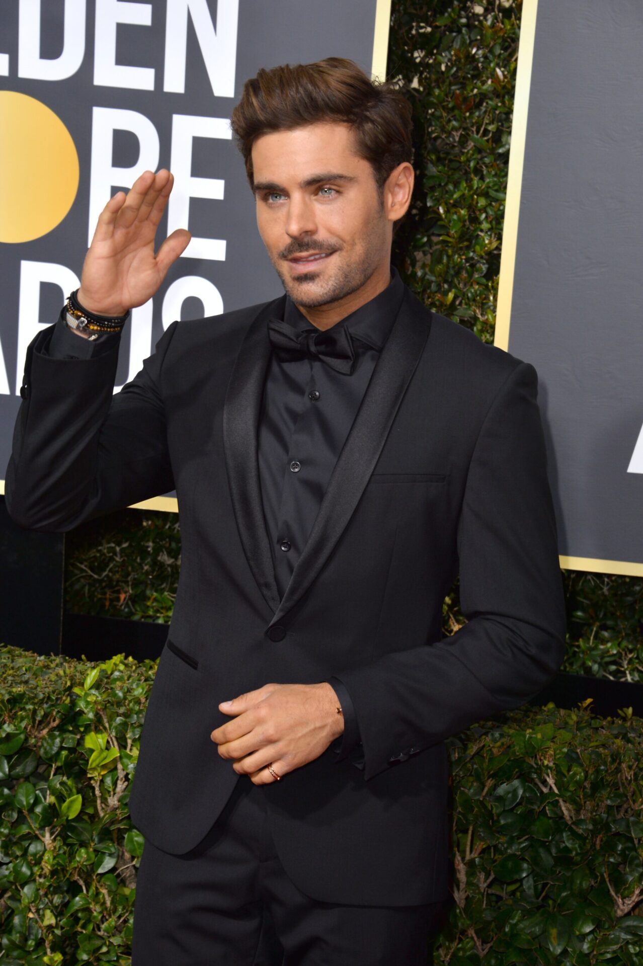 Top 50 Famous Vegan Celebrities in 2023 Hood MWR