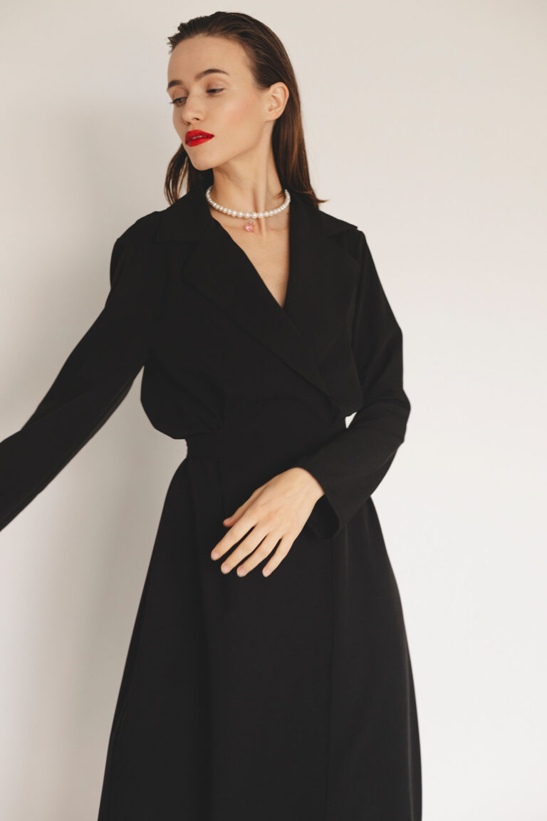 long sleeve satin formal dress Emery Long Satin Long Sleeve Collared Dress Rose / 8