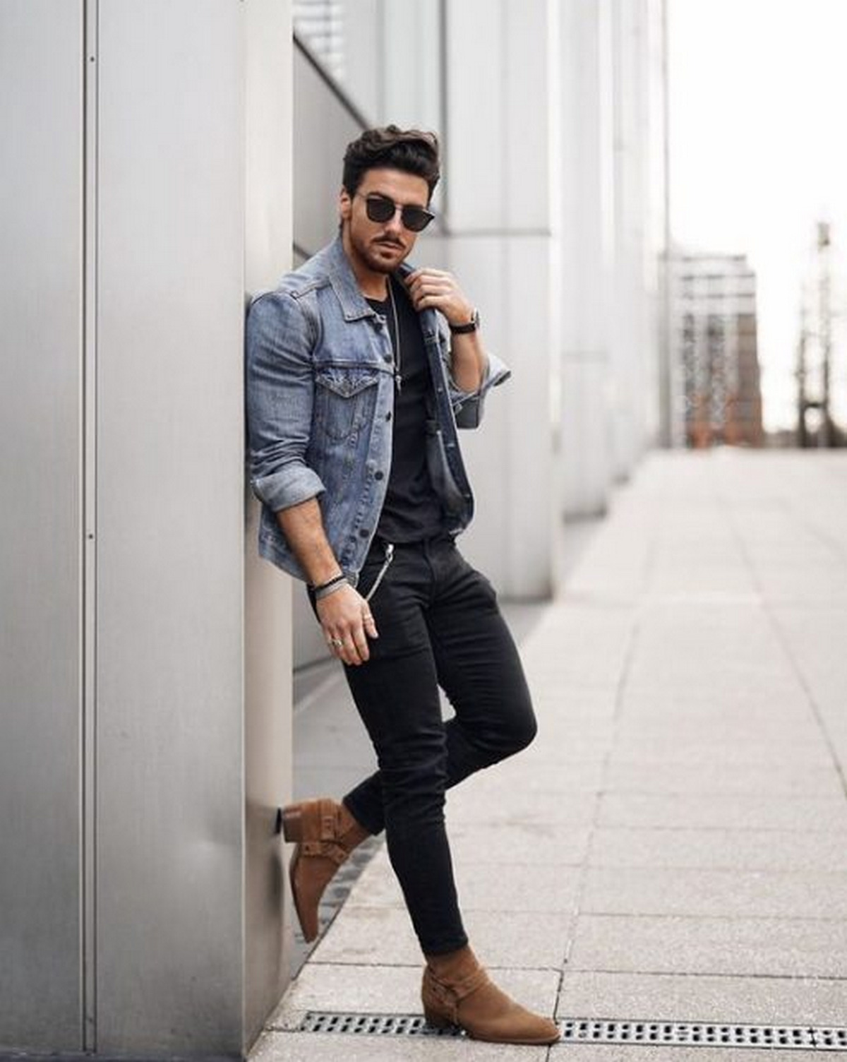43 Outfit Ideas With Brown Shoes For Ladies and Gentlemen 2022