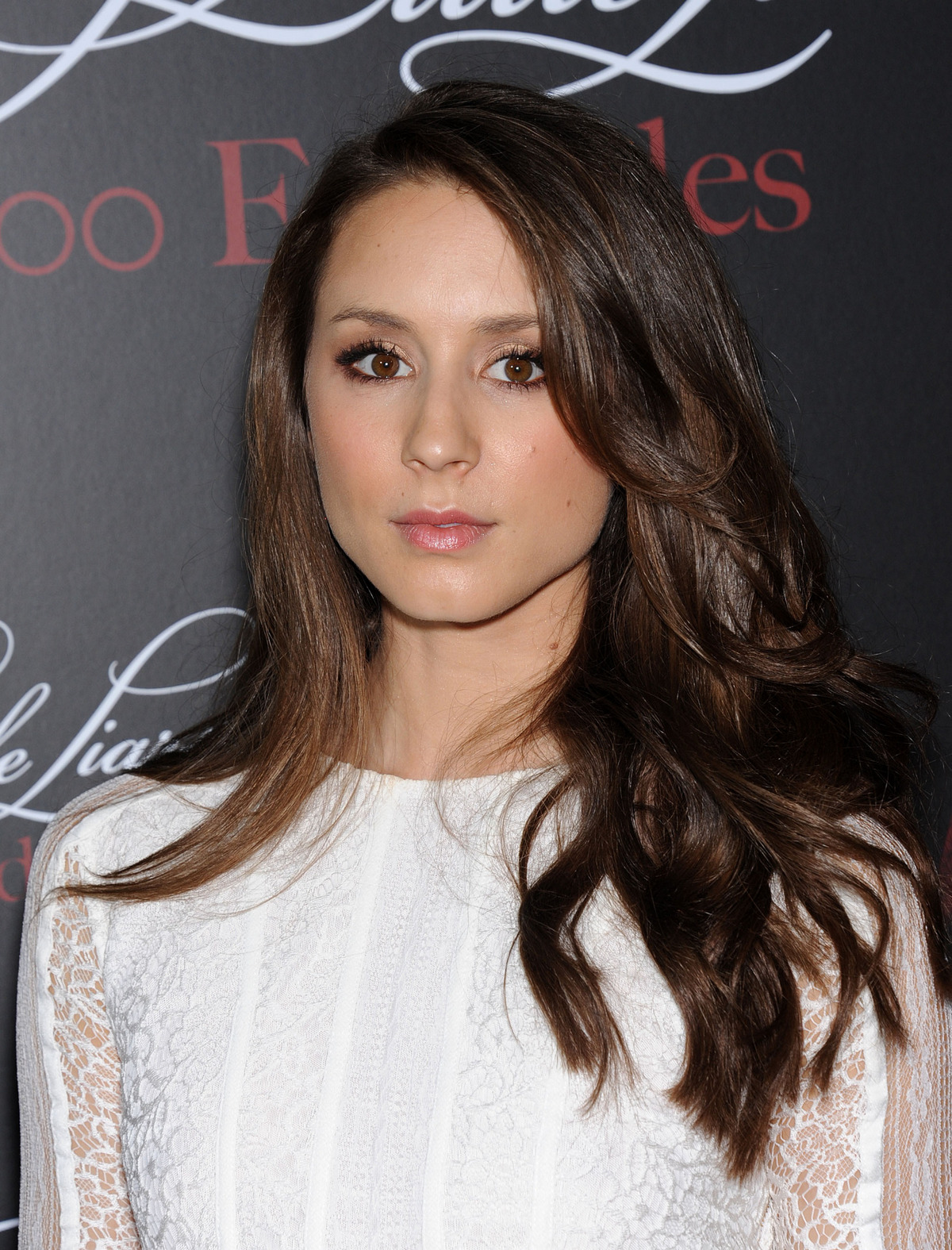 Troian Bellisario