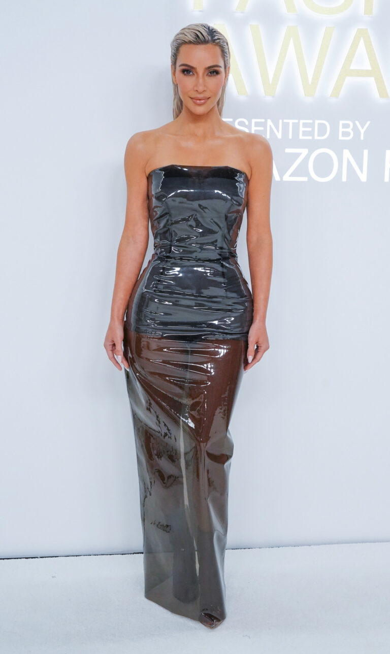 50 Most Curvy Celebrities In The World - Hood MWR