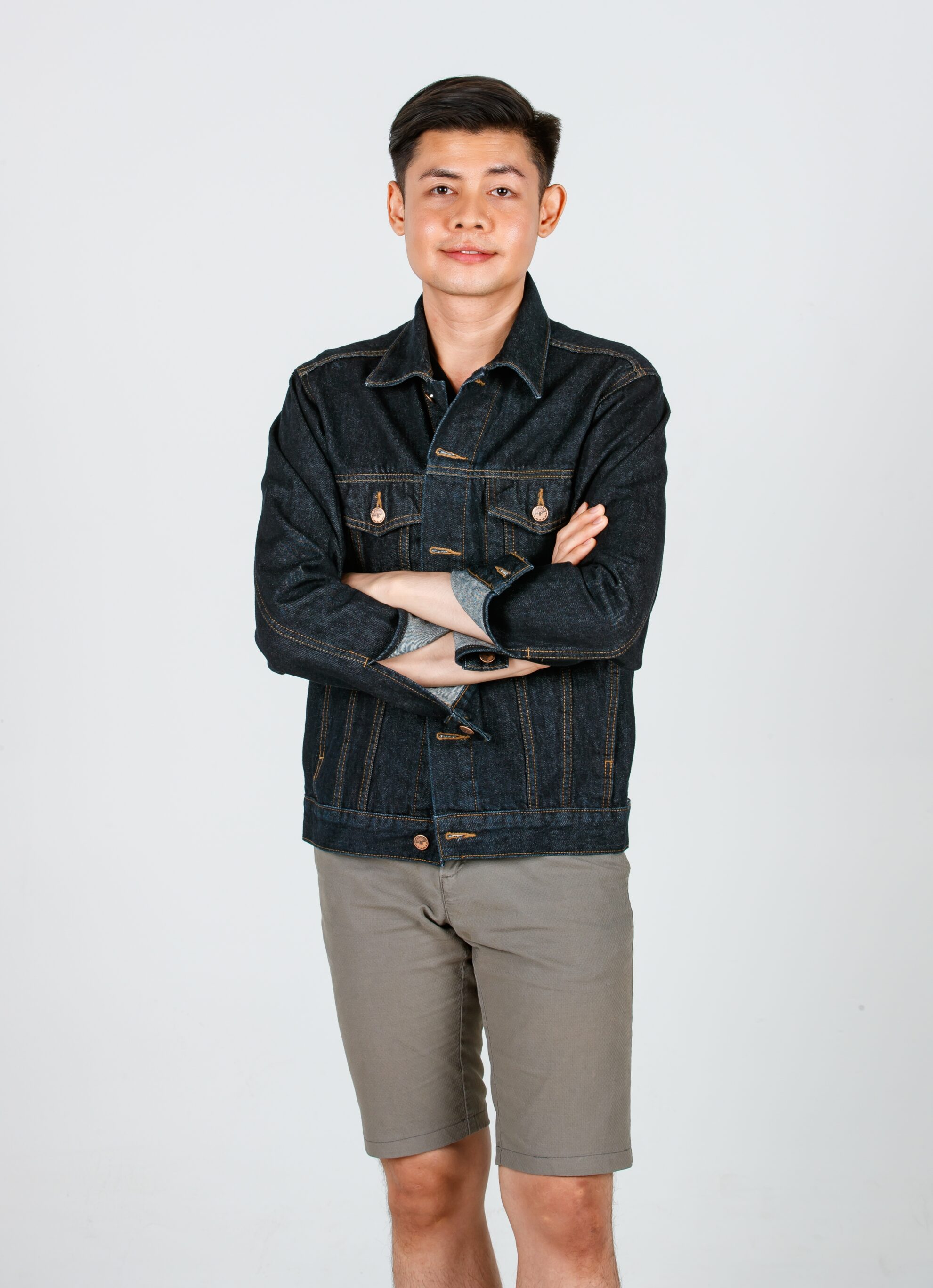 Chinos Short And Denim Jacket