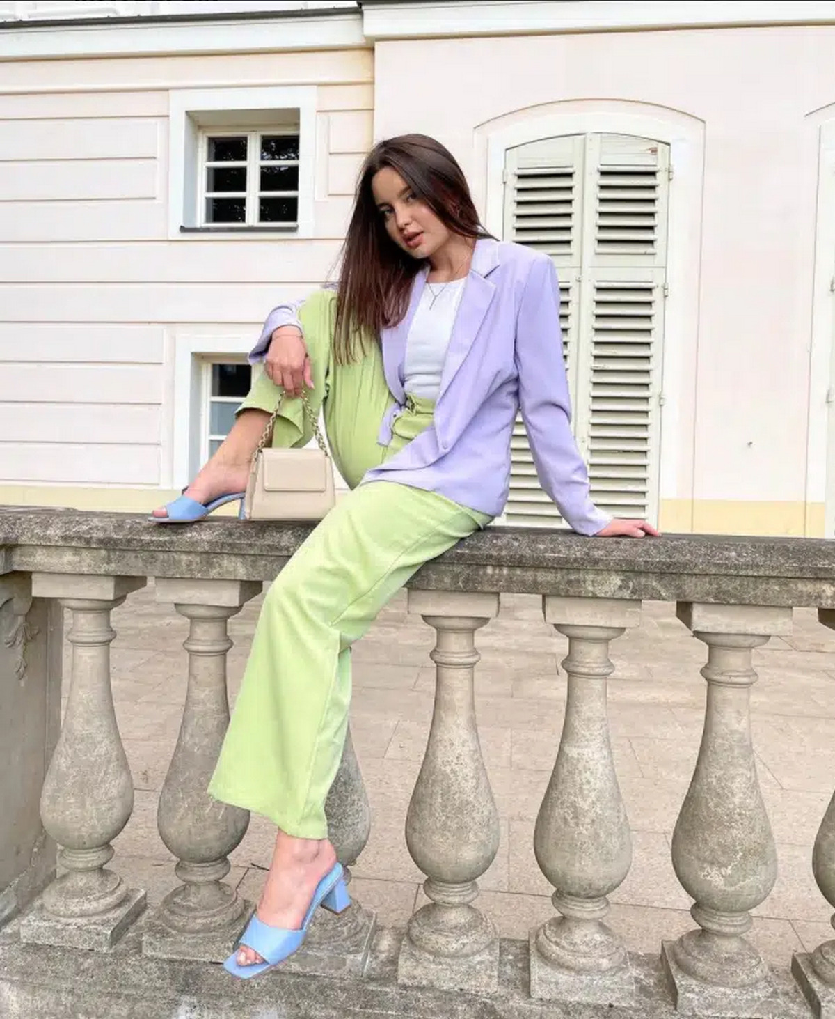 Green Wide-Leg Pants And Blue Blazer