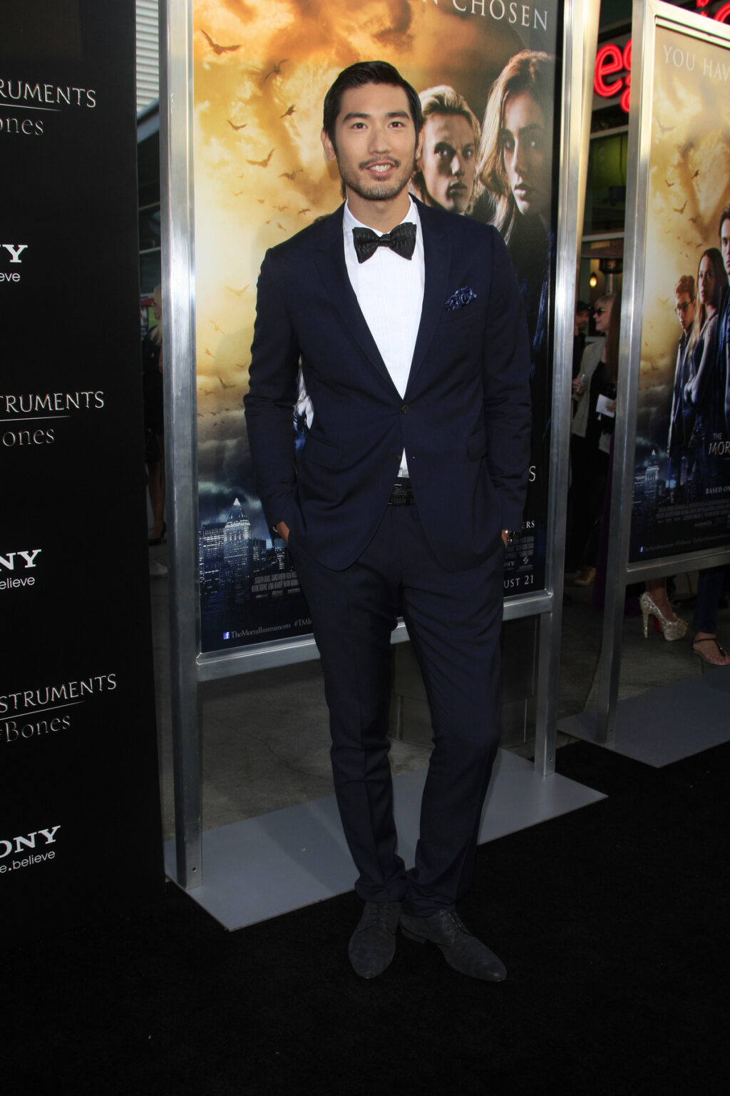 50 Skinny Male Celebrities You May Know - Hood MWR