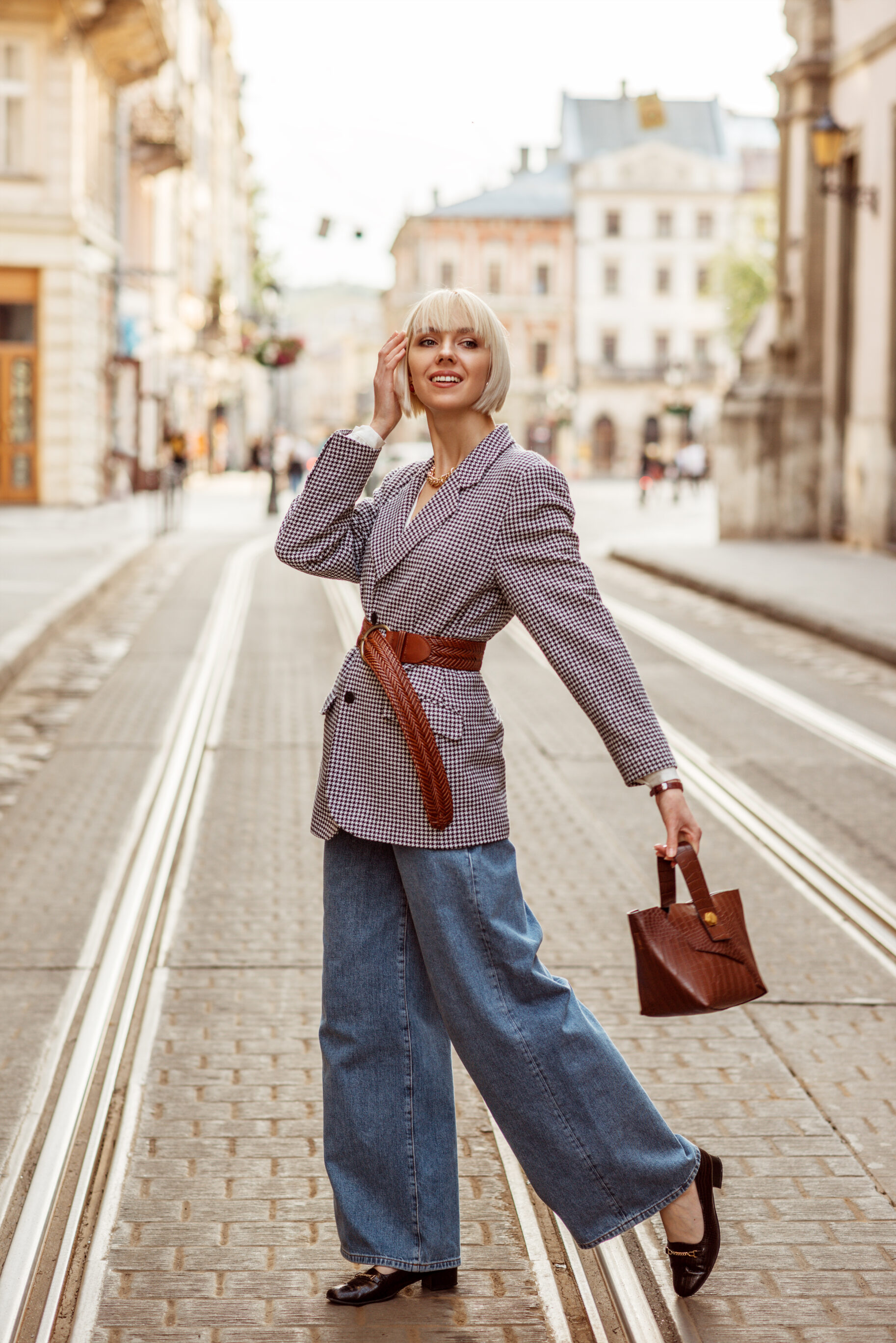 Checkered Blazer, Wide Belt, Wide-Leg Jeans