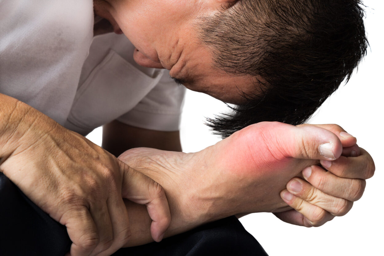 Pain in Toes When Walking Causes, Types of Pains and More Hood MWR