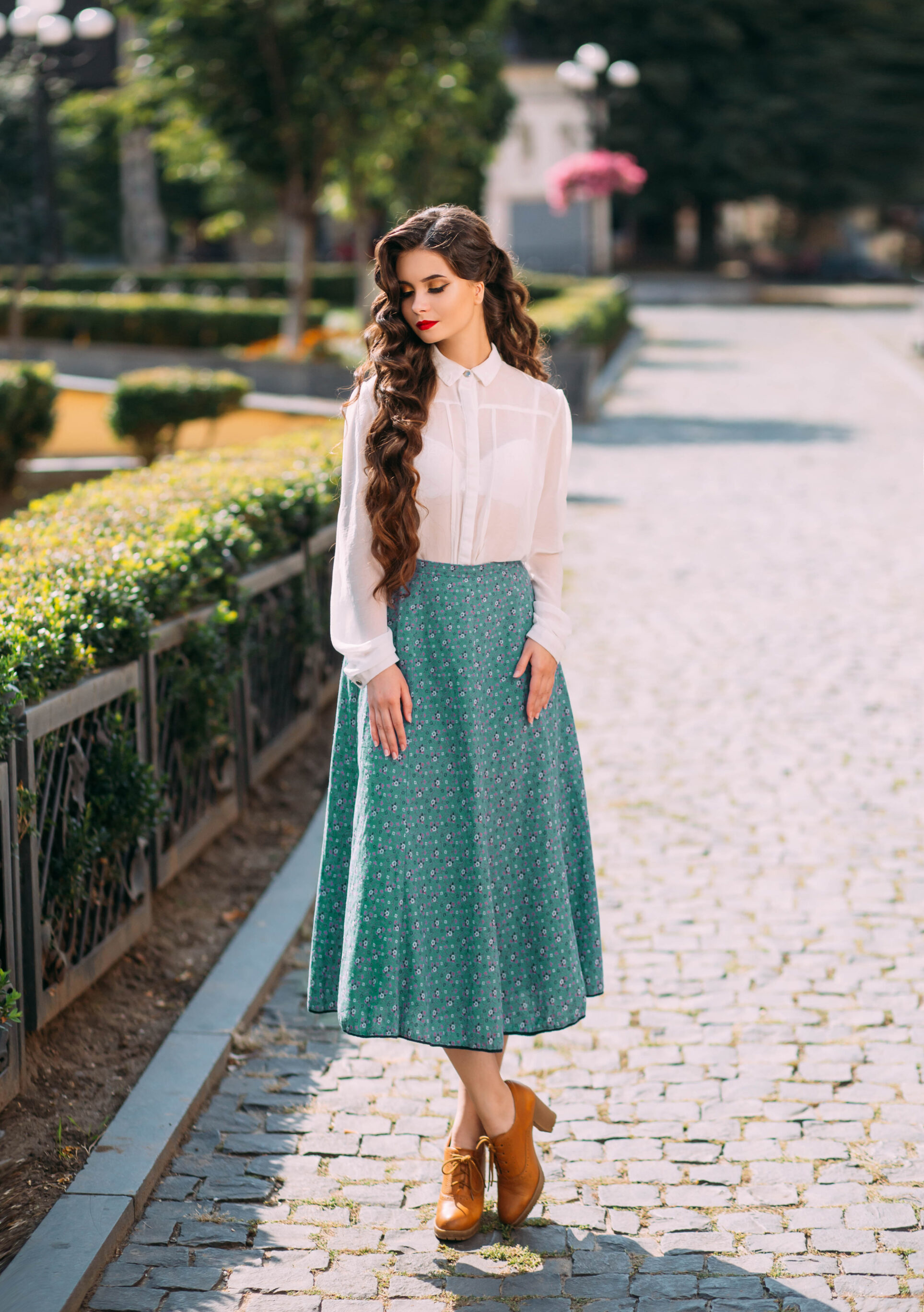 Matching Brown Boots With Midi Skirt