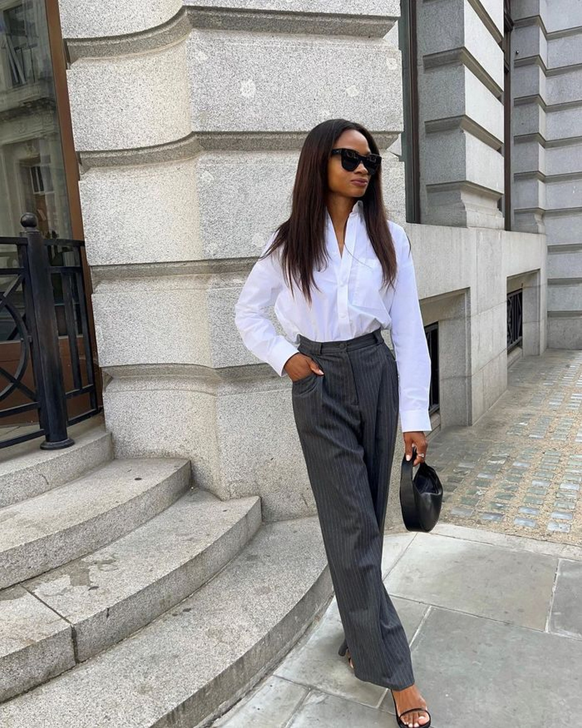 From Flats to Boots, These Are the 8 Best Shoes to Wear With Wide-Leg Trousers | Wide leg trousers outfit, Flared pants outfit, Wide leg pants outfit From Flats to Boots, These Are the 8 Best Shoes to Wear With Wide-Leg Trousers | Wide leg trousers outfit, Flared pants outfit, Wide leg pants outfit