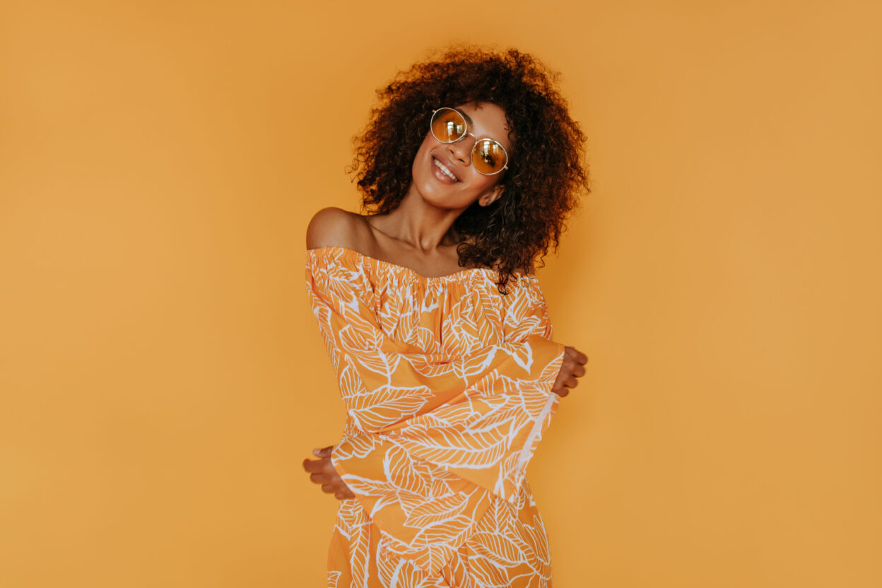 40 Awesome Black Women Outfit Ideas in 70s Fashion - Hood MWR