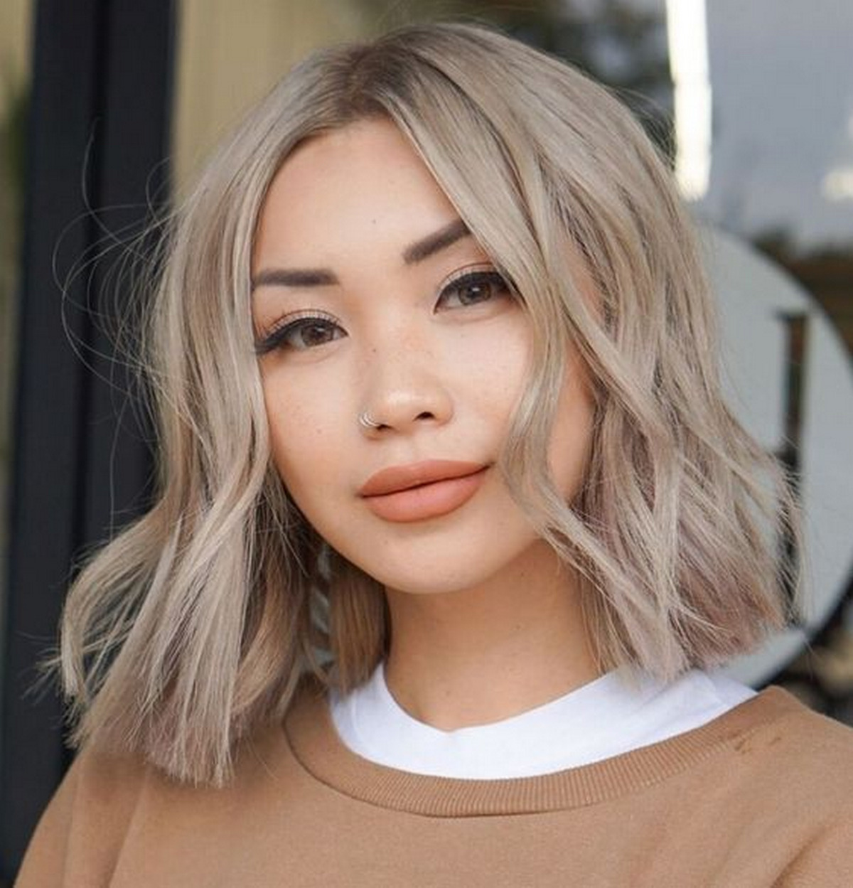 Mushroom Blonde Wavy Hair Color