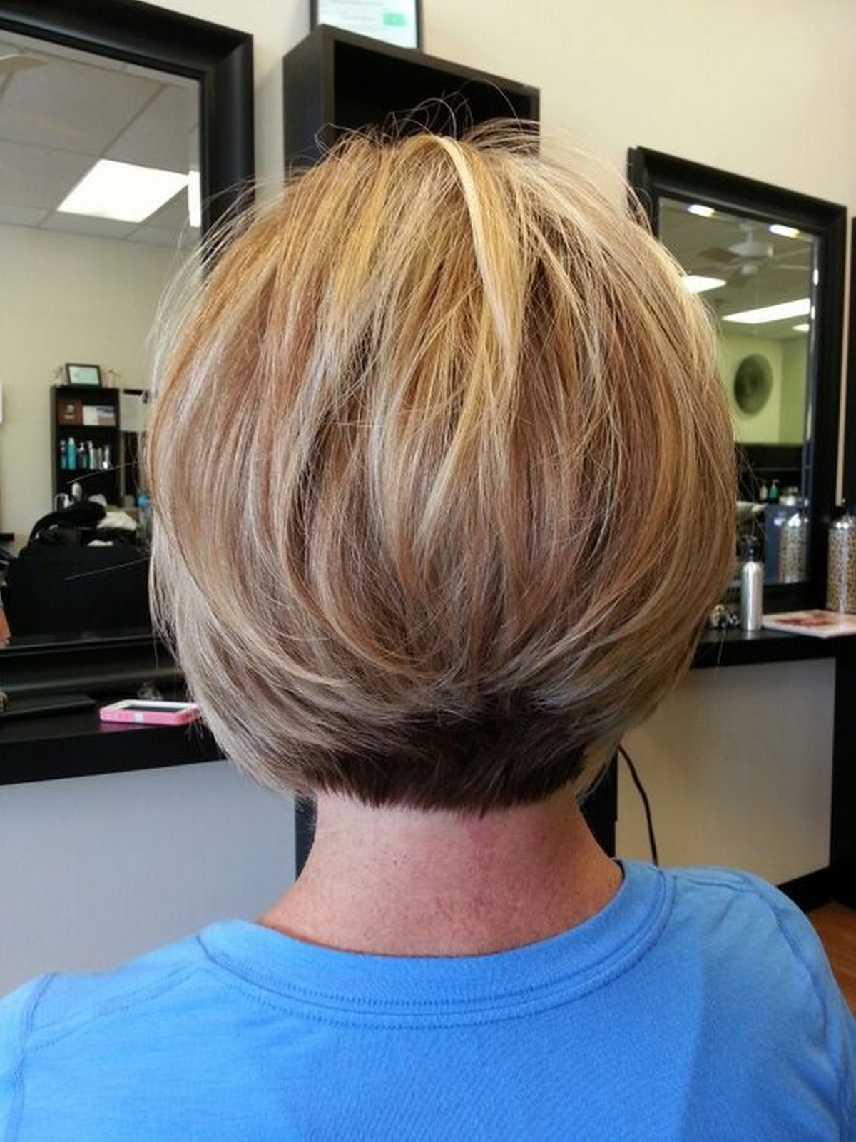 Two-Tone Graduated Bob