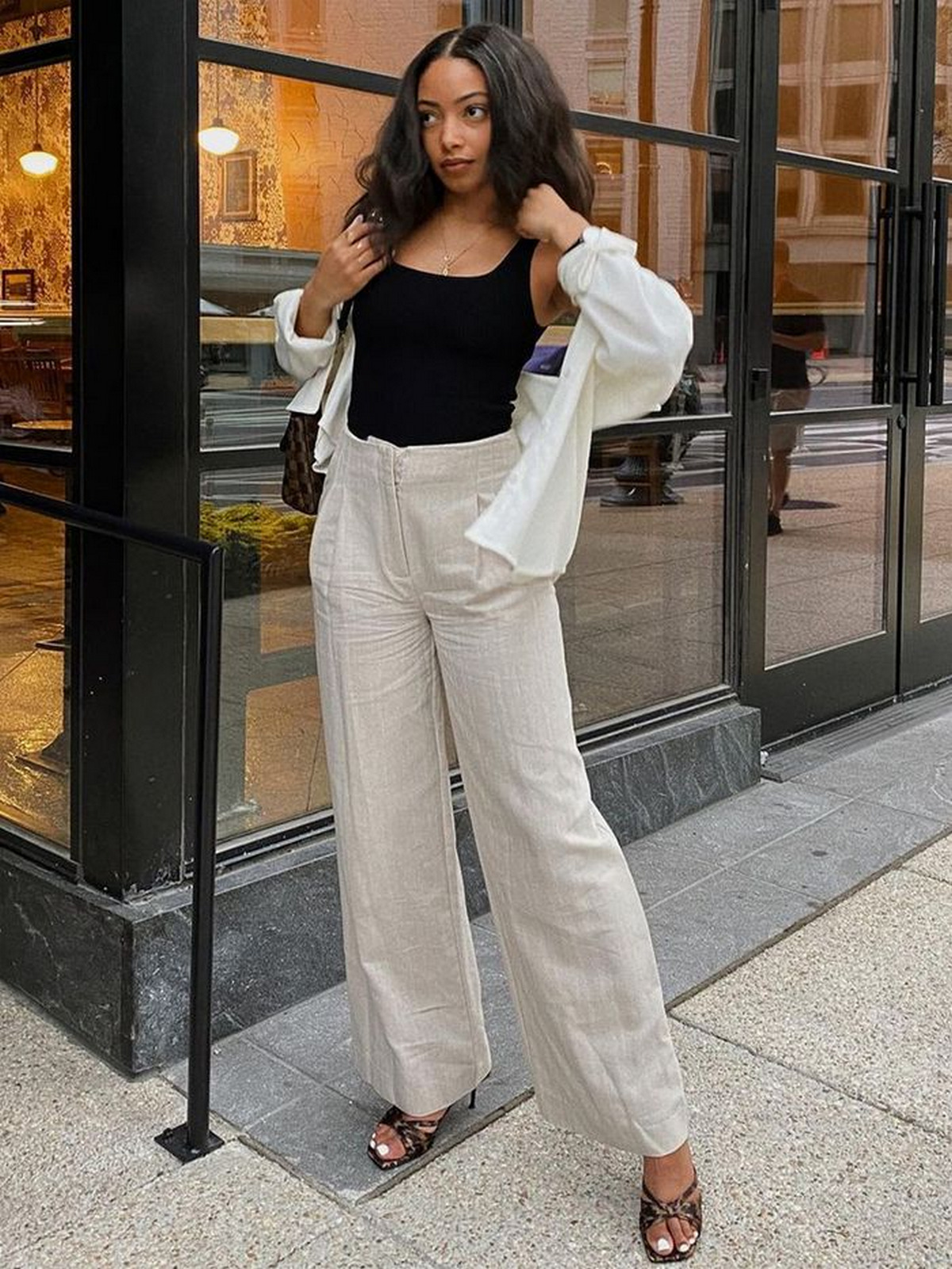 33 Outfits Ideas To Wear with Wide Leg Pants 2023 - Hood MWR