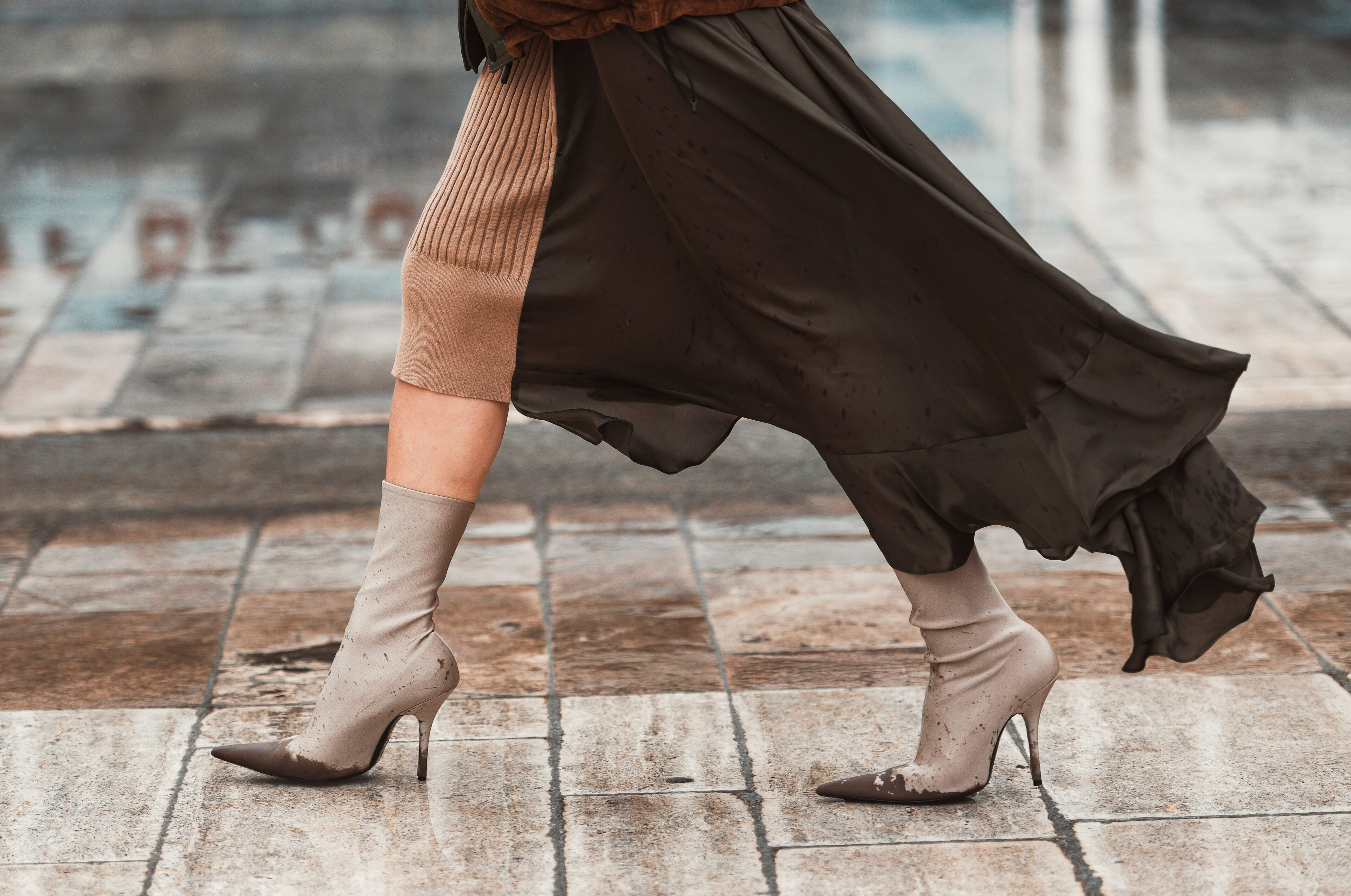 Brown Boots Paired Wool Skirts