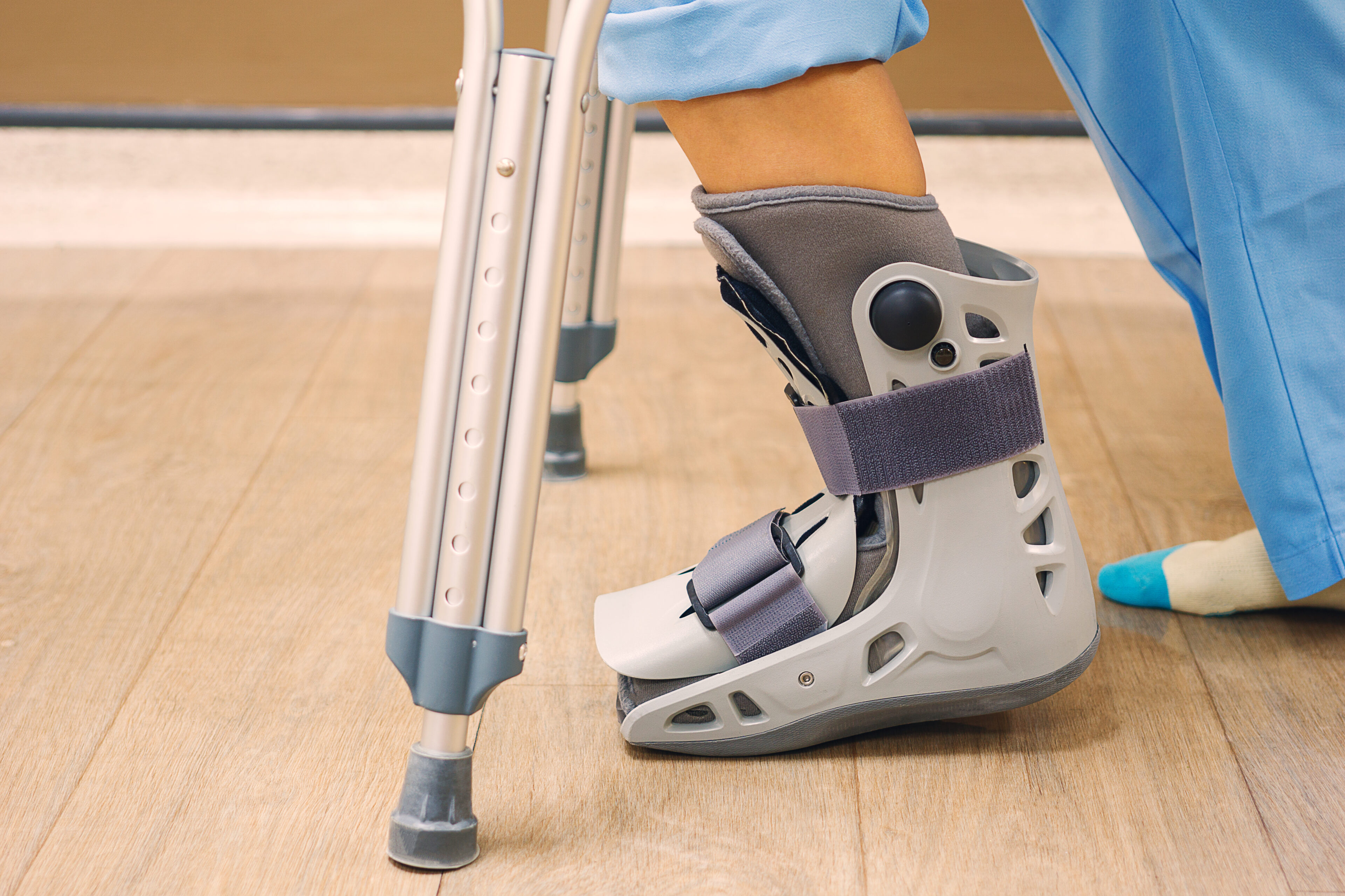 Walking Boot Tips: Wearing It After Break Your Ankle