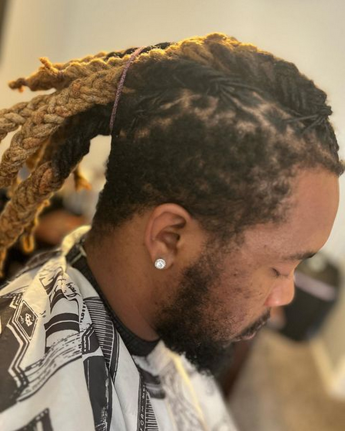 60 Hottest Men's Dreadlocks Styles to Try  Dreadlock styles, Dreadlock  hairstyles for men, Dreads styles