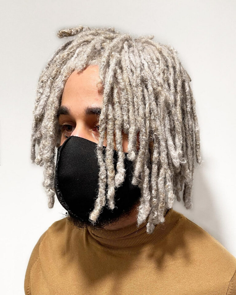 35 Stunning Short Dreadlock Hairstyles For Women In 2023 Hood MWR 11. Platinum Blonde Dreads 768x960