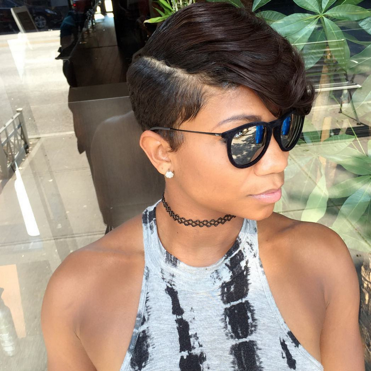 Short Hairstyle For Summer