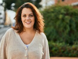 Top 35 Hair Styles For Overweight Women