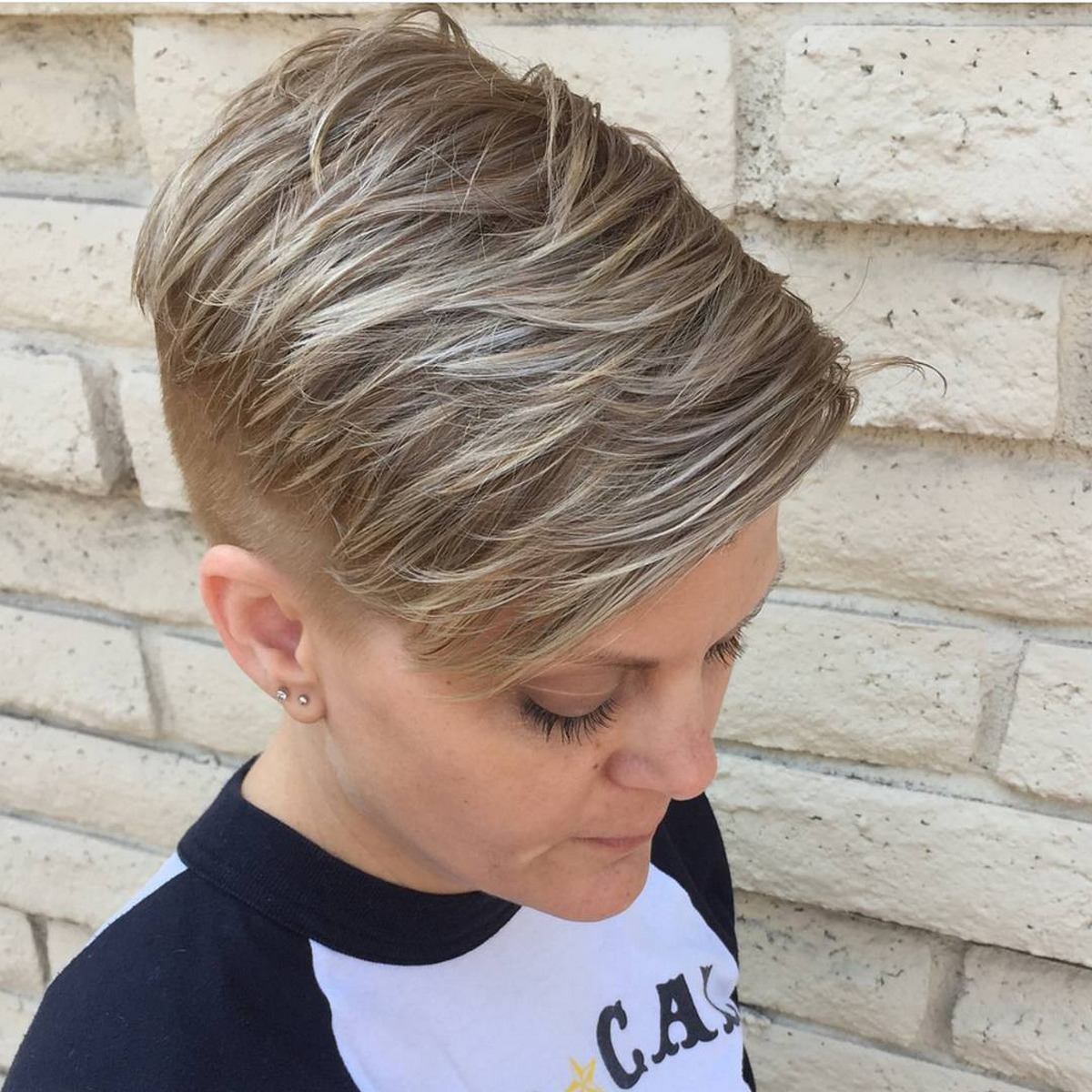  Shaved Undercut Pixie