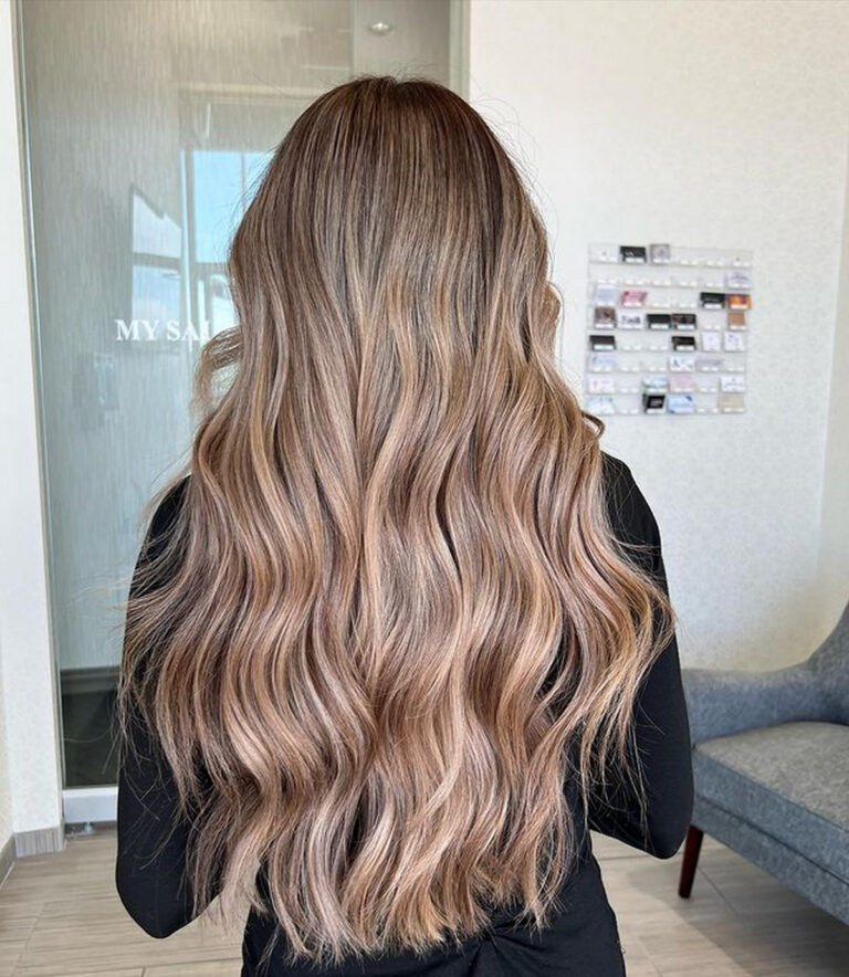 35 Light Ash Blonde Highlights Hair Color Ideas For Short And Long Hair 35 Light Ash Blonde Highlights Hair Color Ideas For Short And Long Hair